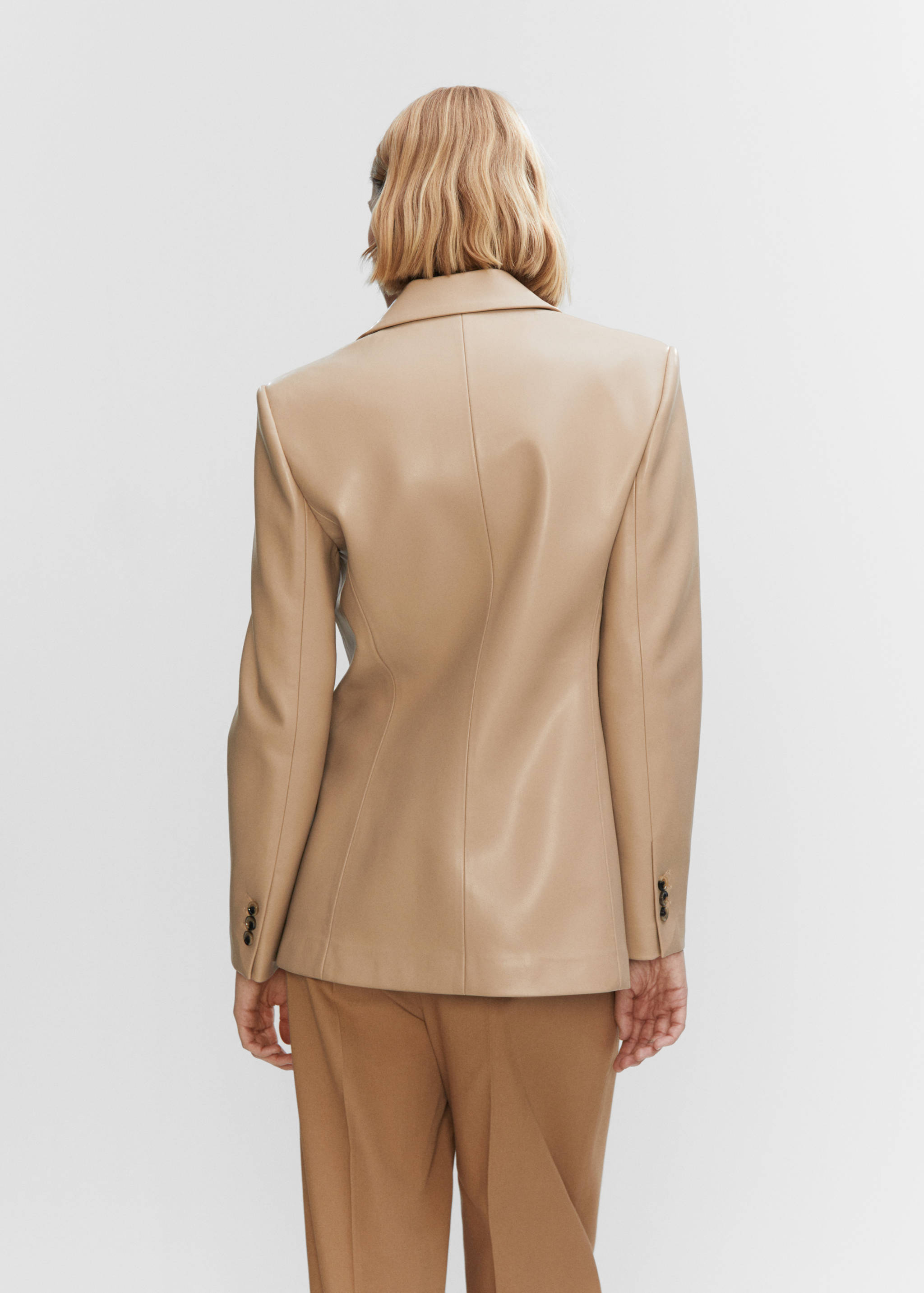 Americana efecto piel - Reverso del artículo