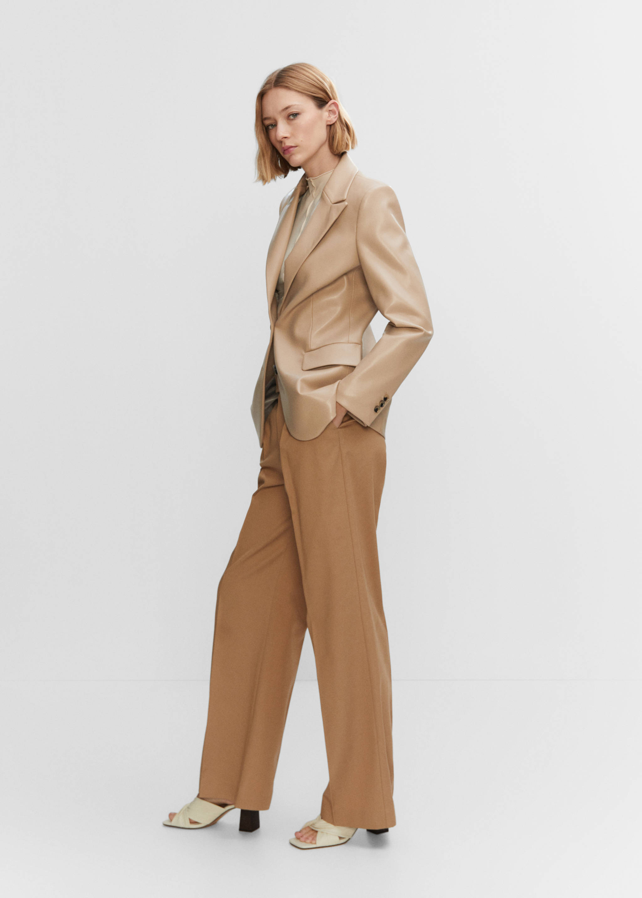 Americana efecto piel - Detalle del artículo 2