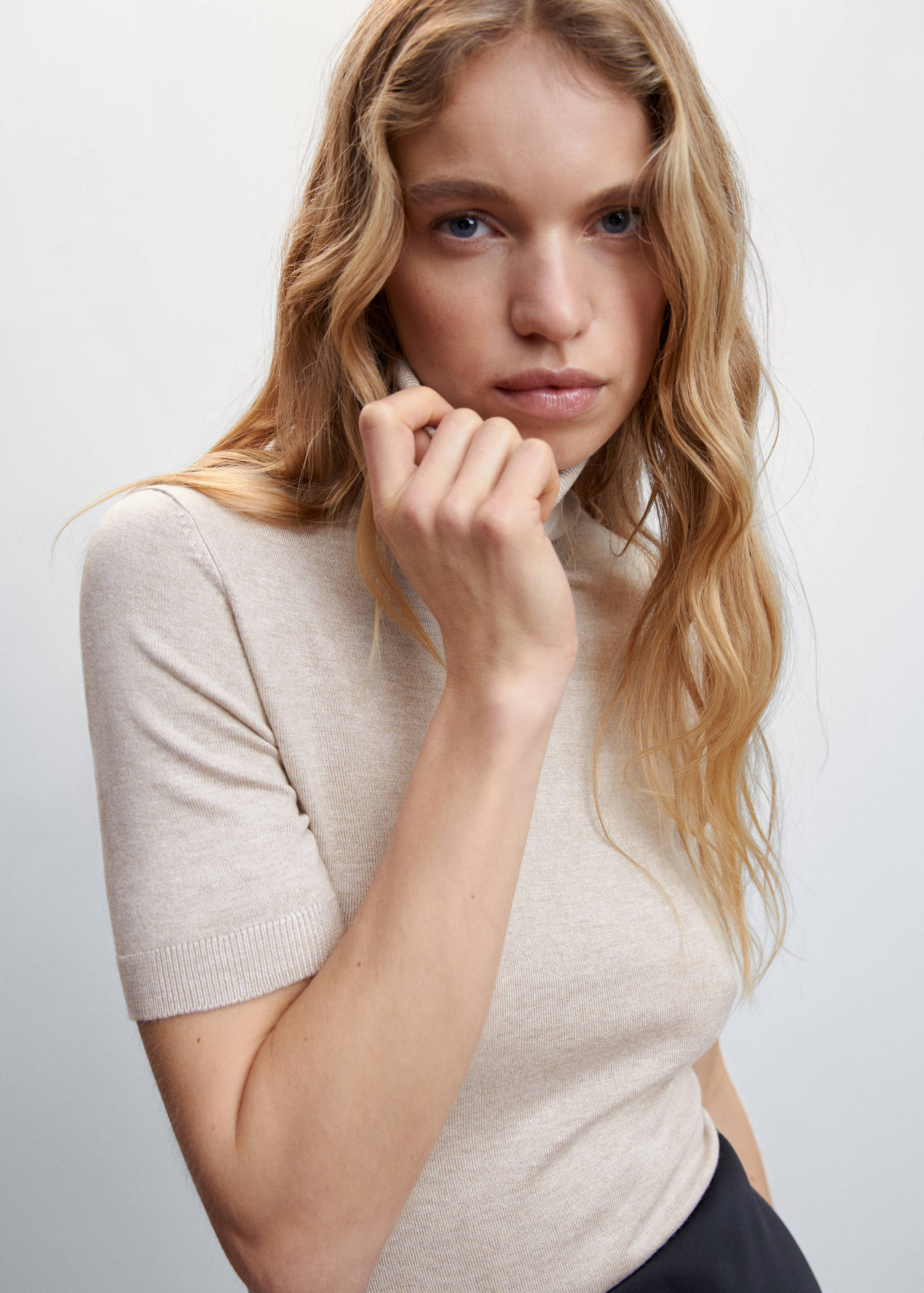 Turtleneck knitted sweater - Details of the article 1