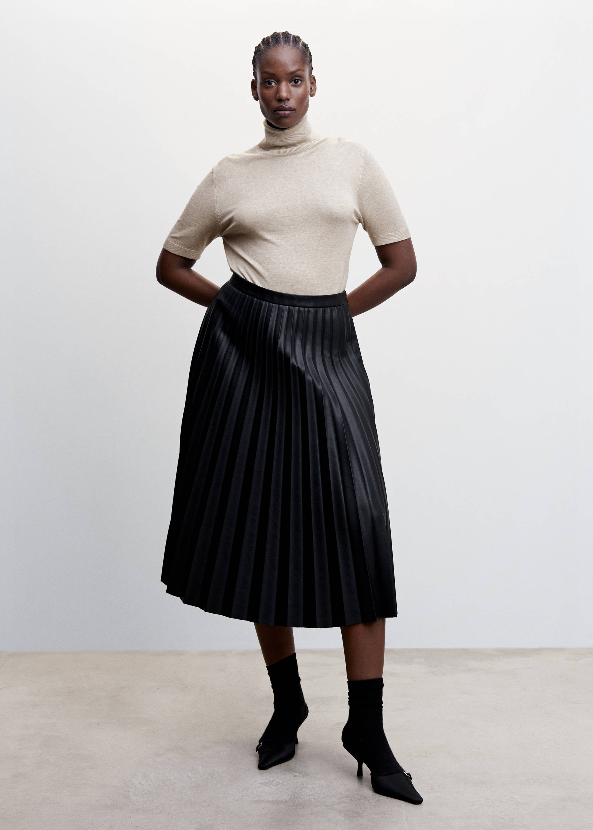 Turtleneck knitted sweater - Details of the article 3