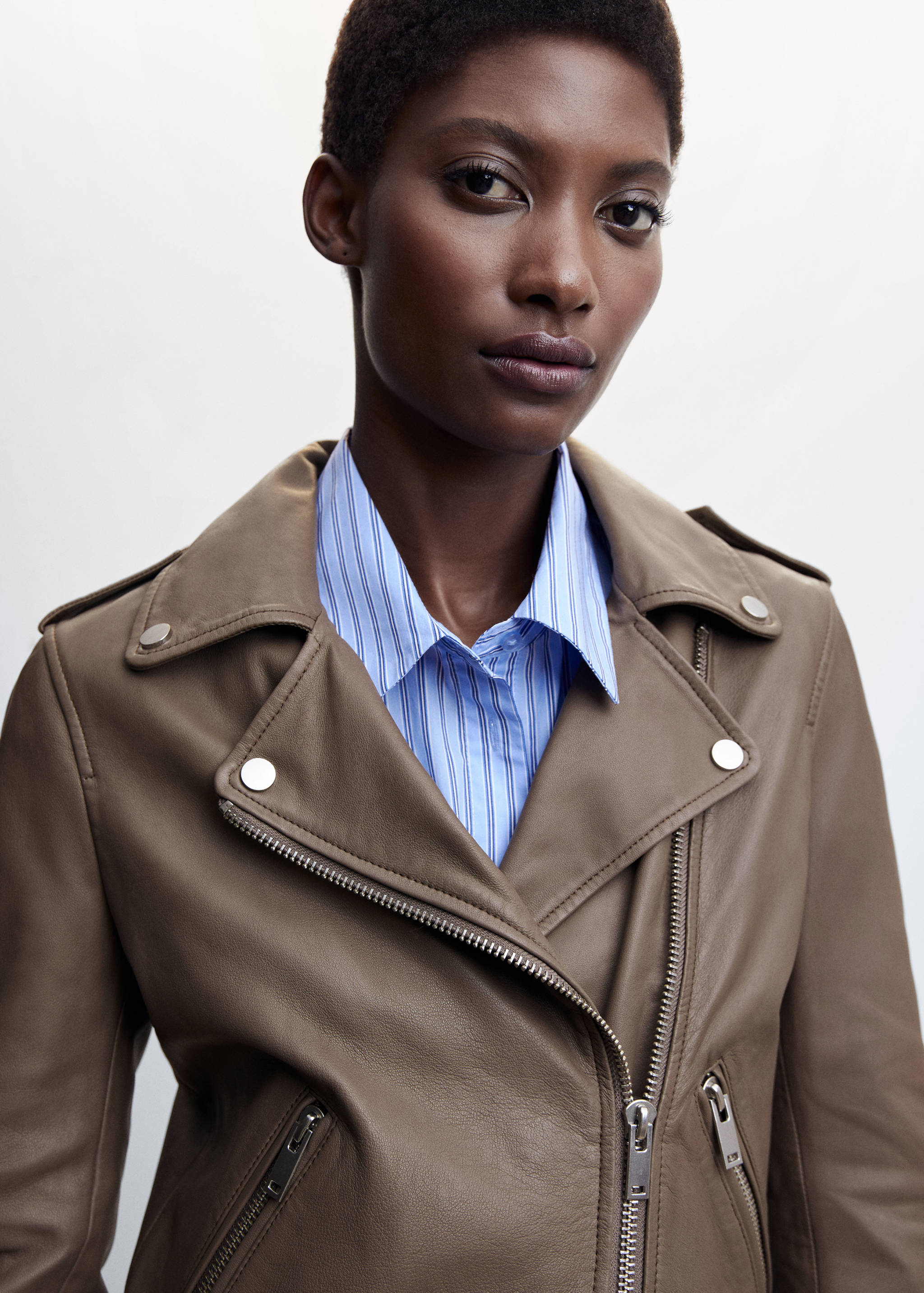 Leather biker jacket - Details of the article 1