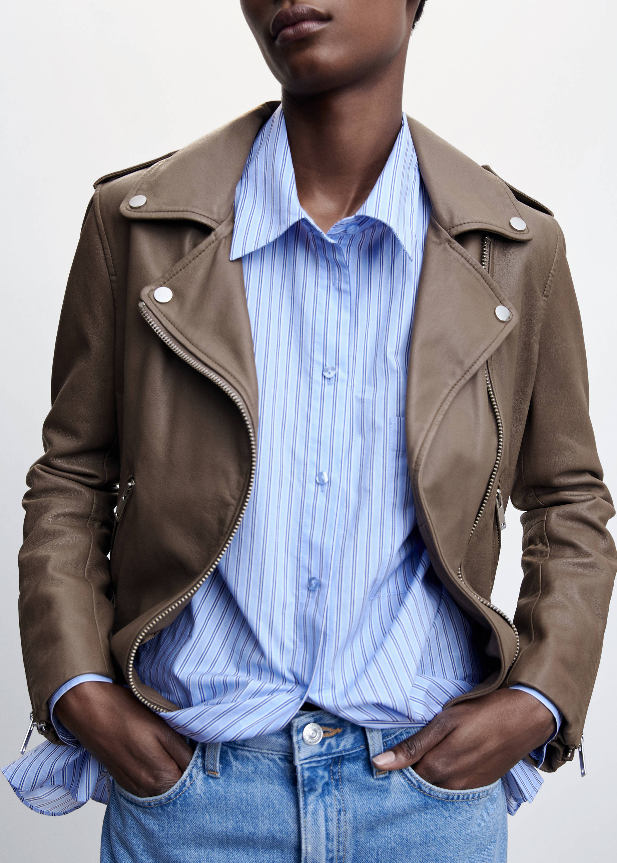 Leather biker jacket - Details of the article 6