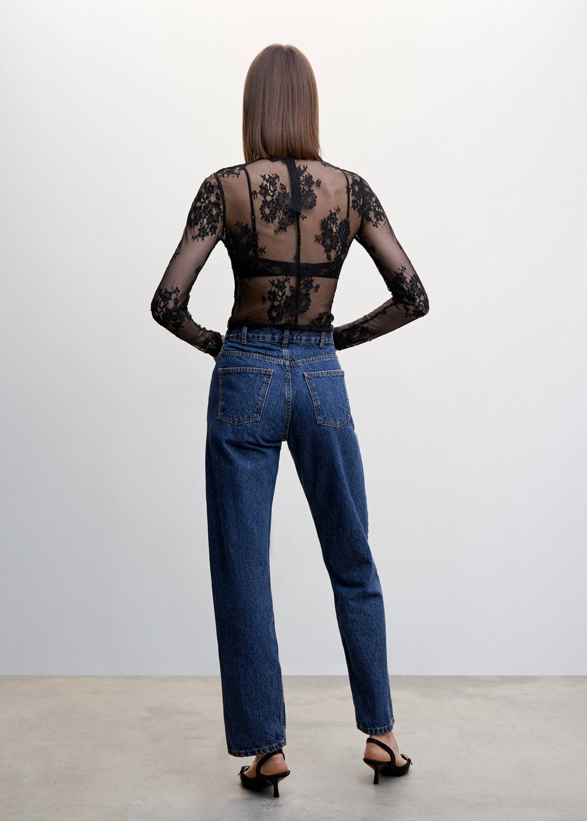 Floral lace T-shirt - Reverse of the article