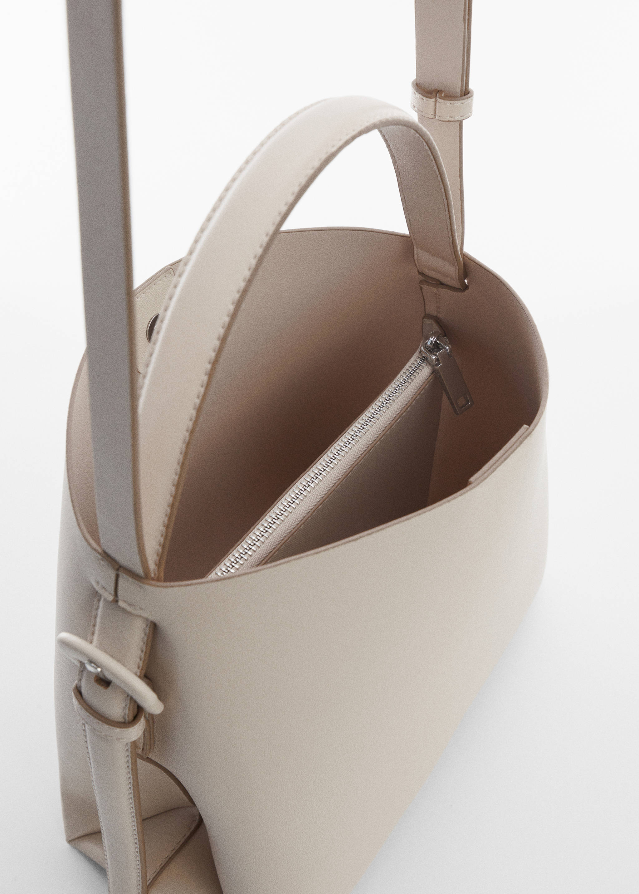 Shopper bag with buckle - Details of the article 1