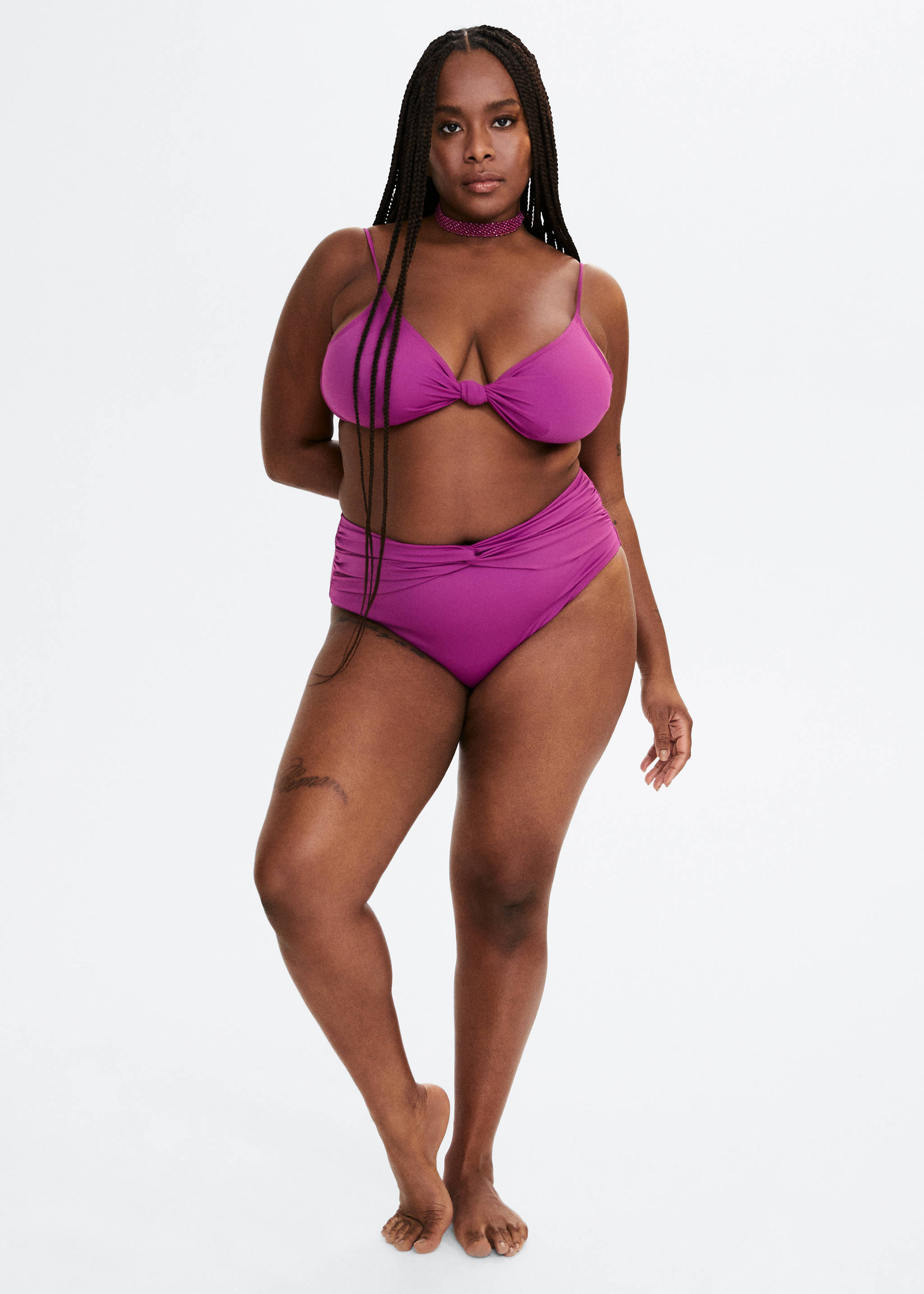 Трусики от бикини с завышенной талией - Общий план