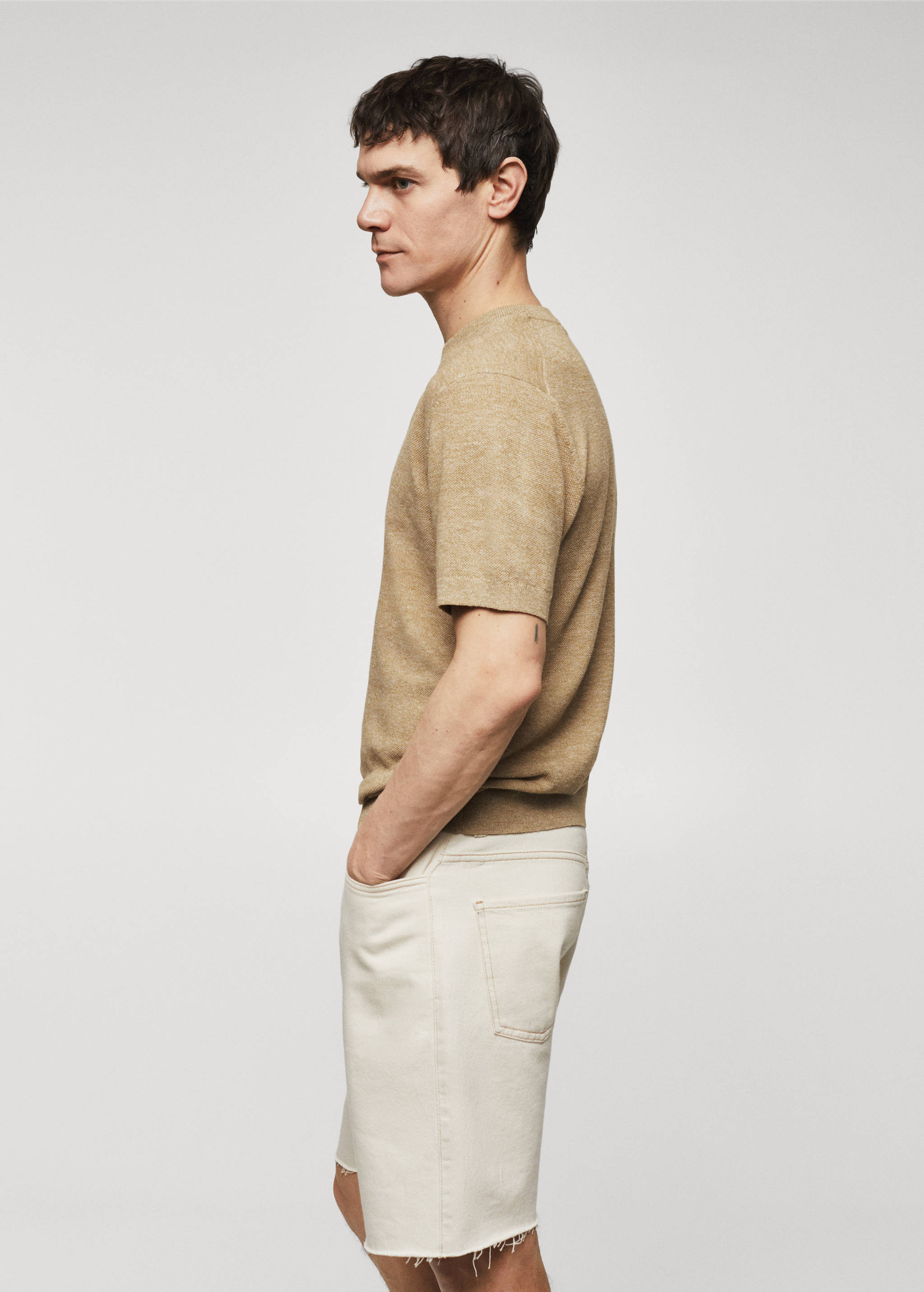 Трикотажная футболка из хлопка - Деталь изделия 2