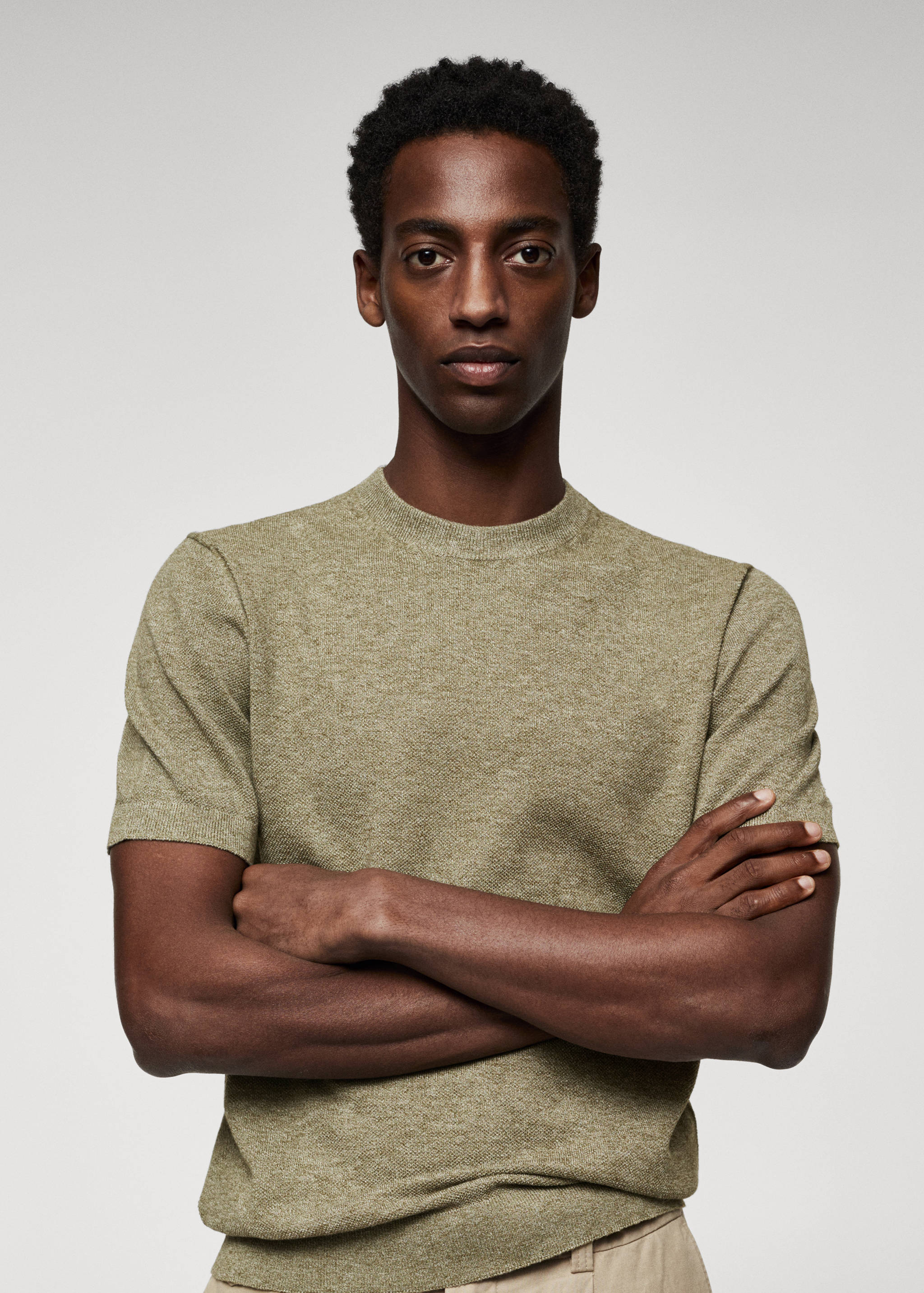 Трикотажная футболка из хлопка - Деталь изделия 1