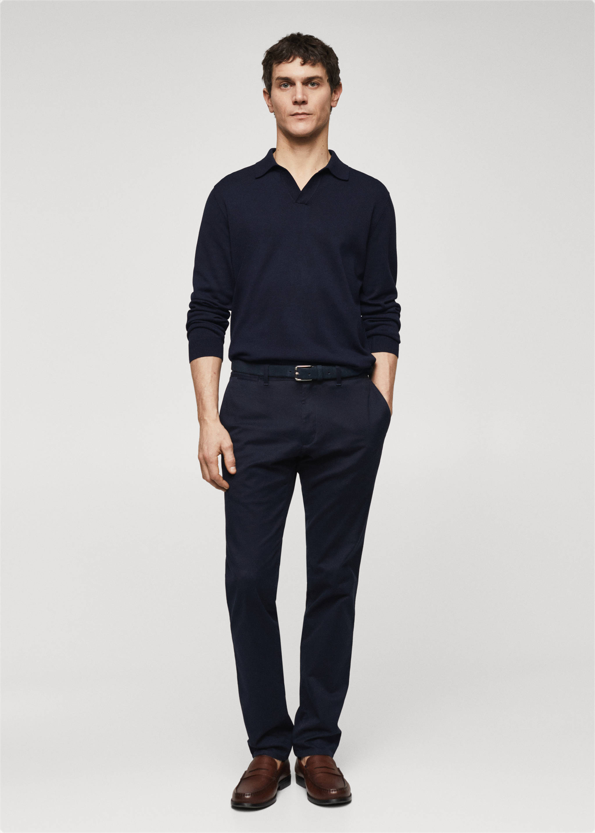 Трикотажное поло с длинным рукавом - Общий план