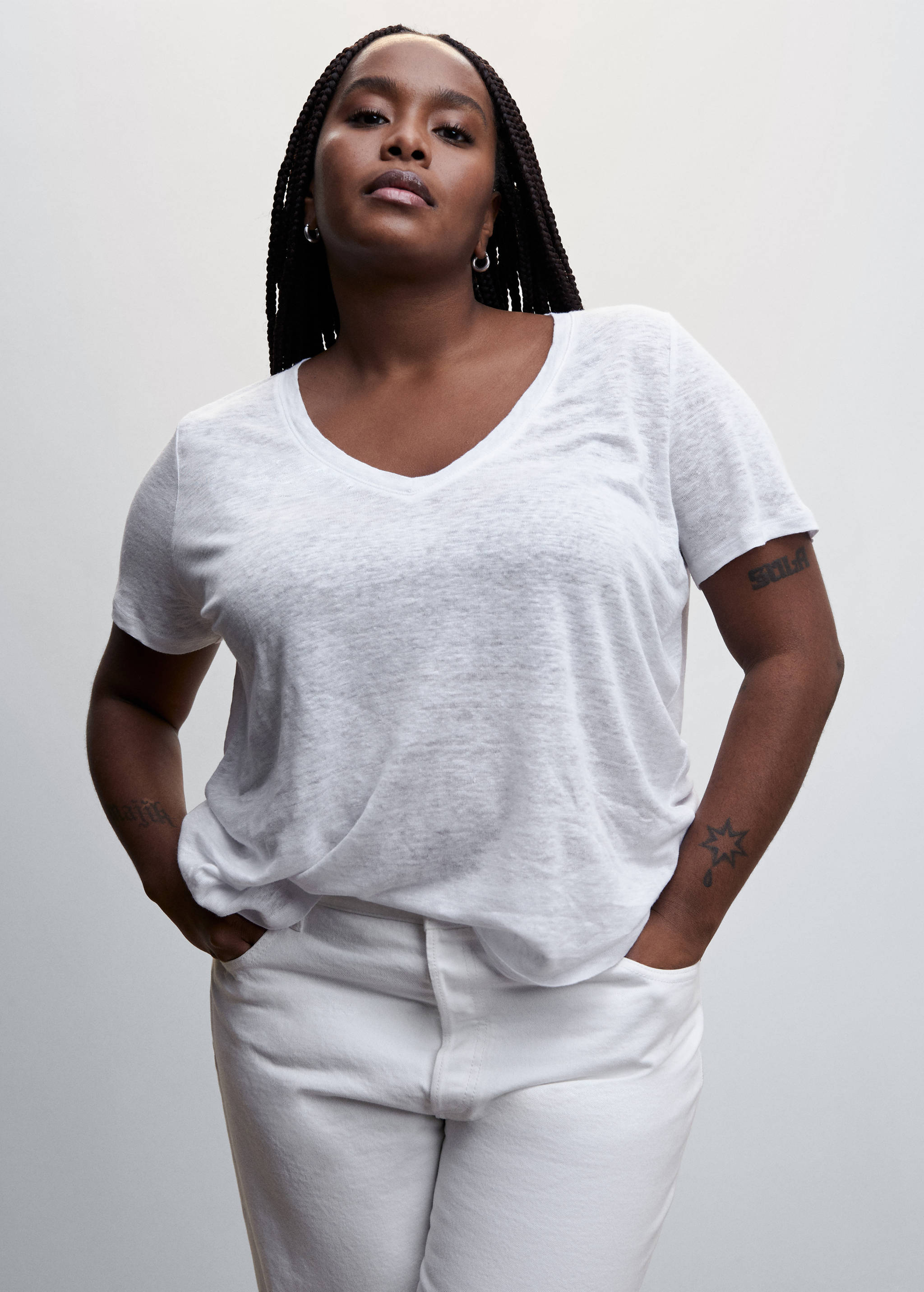 T-shirt lin col V - Détail de l'article 4