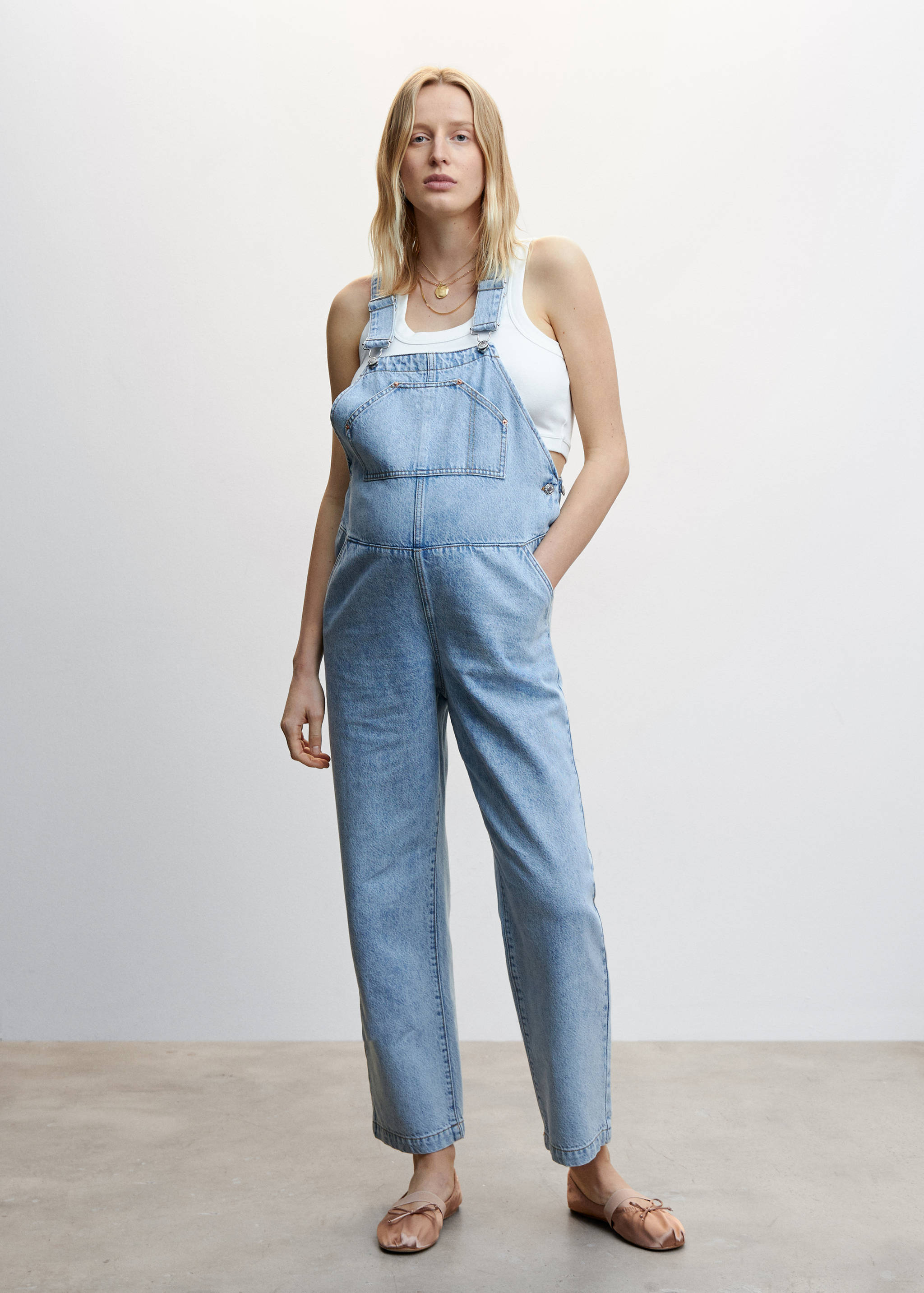 Maternity denim dungarees - General plane