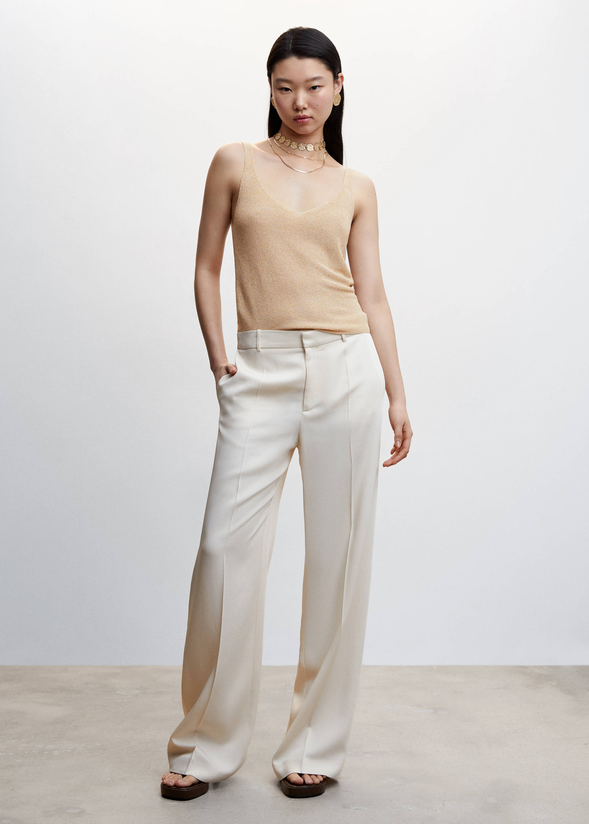 Knit strap top - General plane