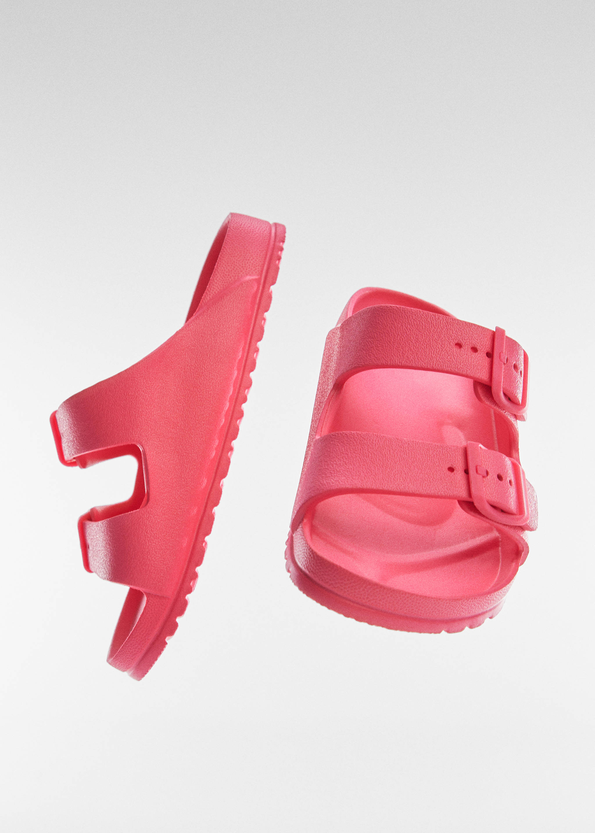 Flip flops buckles - Details of the article 5