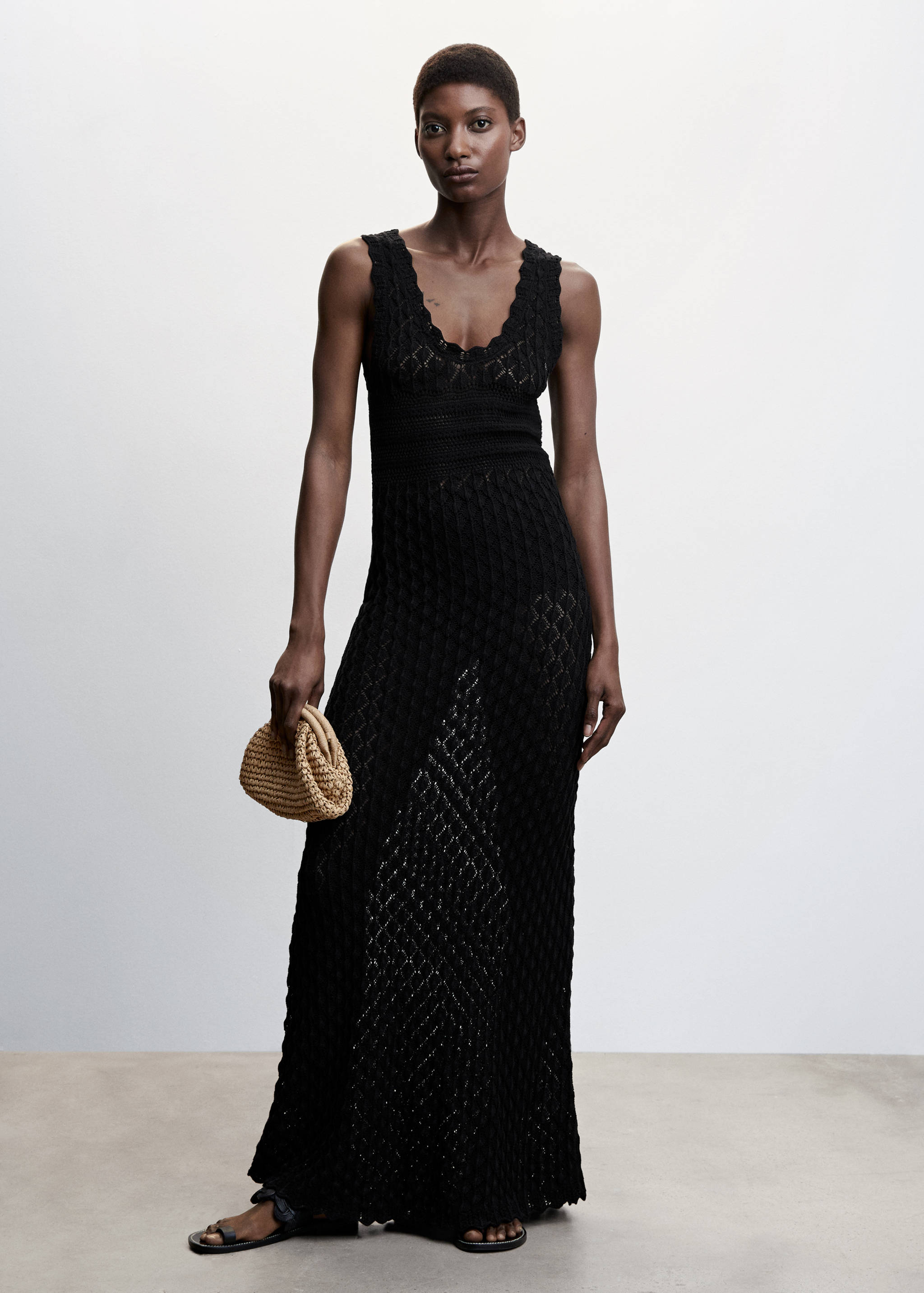 Open-work long dress - General plane