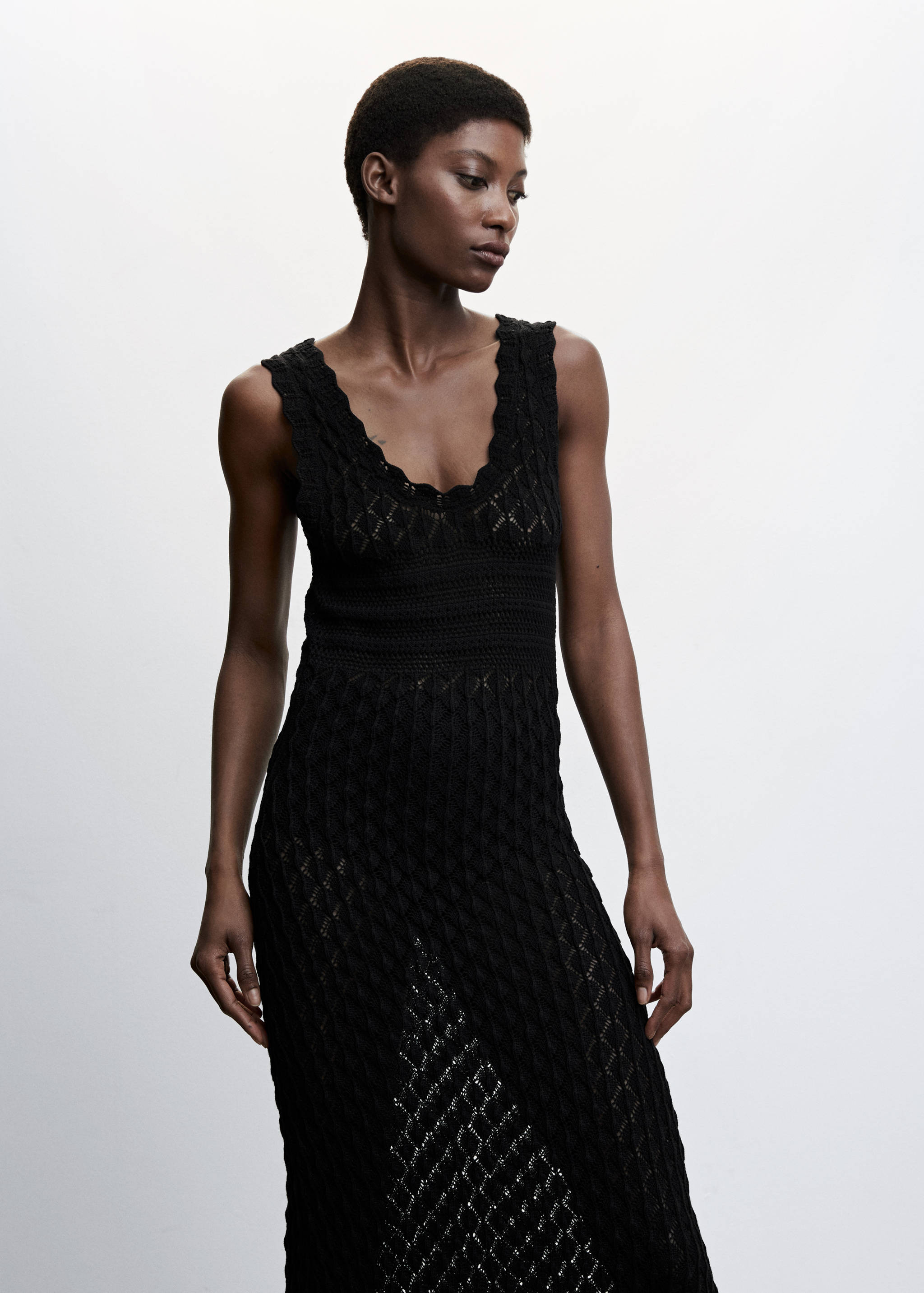 Open-work long dress - Medium plane