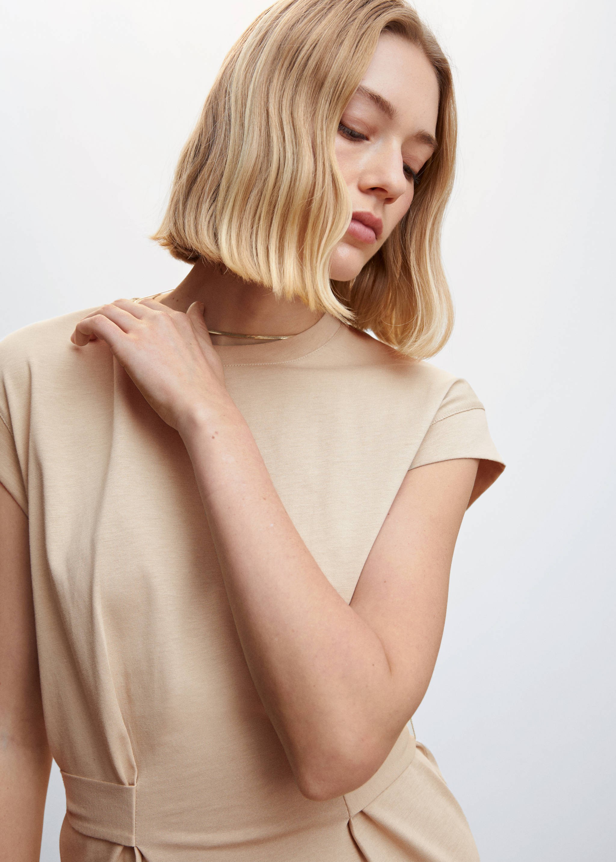 فستان قصير به عقدة أنشوطية - تفاصيل المنتج 1