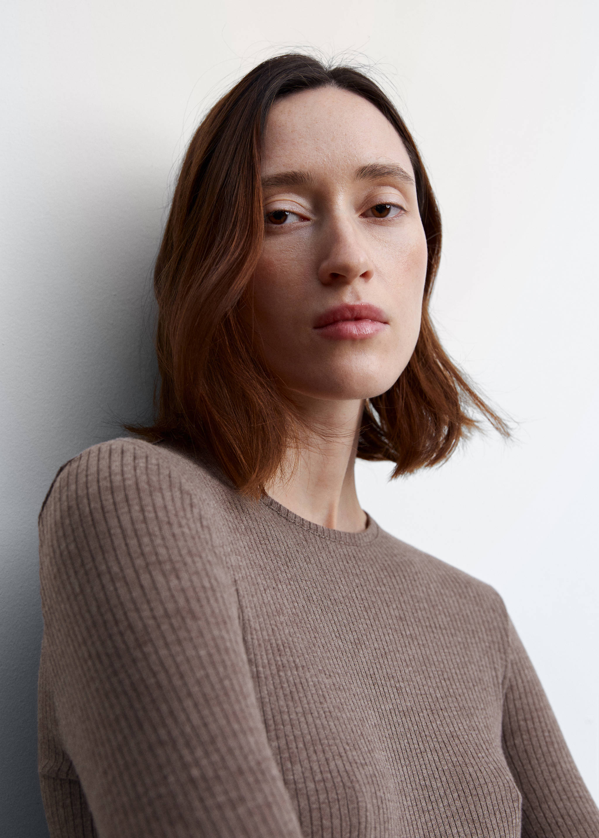 Ribbed  knit t-shirt - Details of the article 1