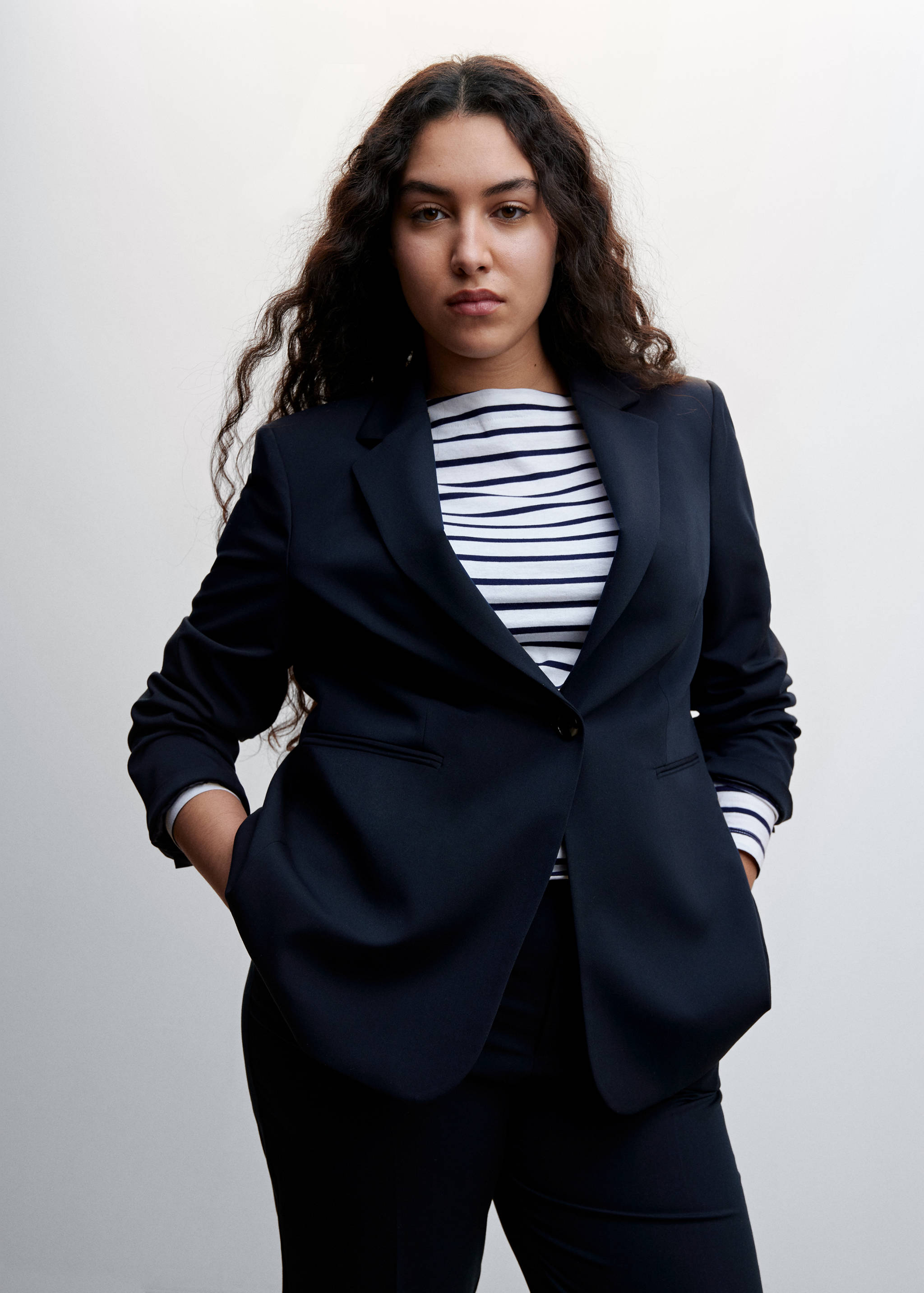 Fitted suit jacket - Details of the article 5