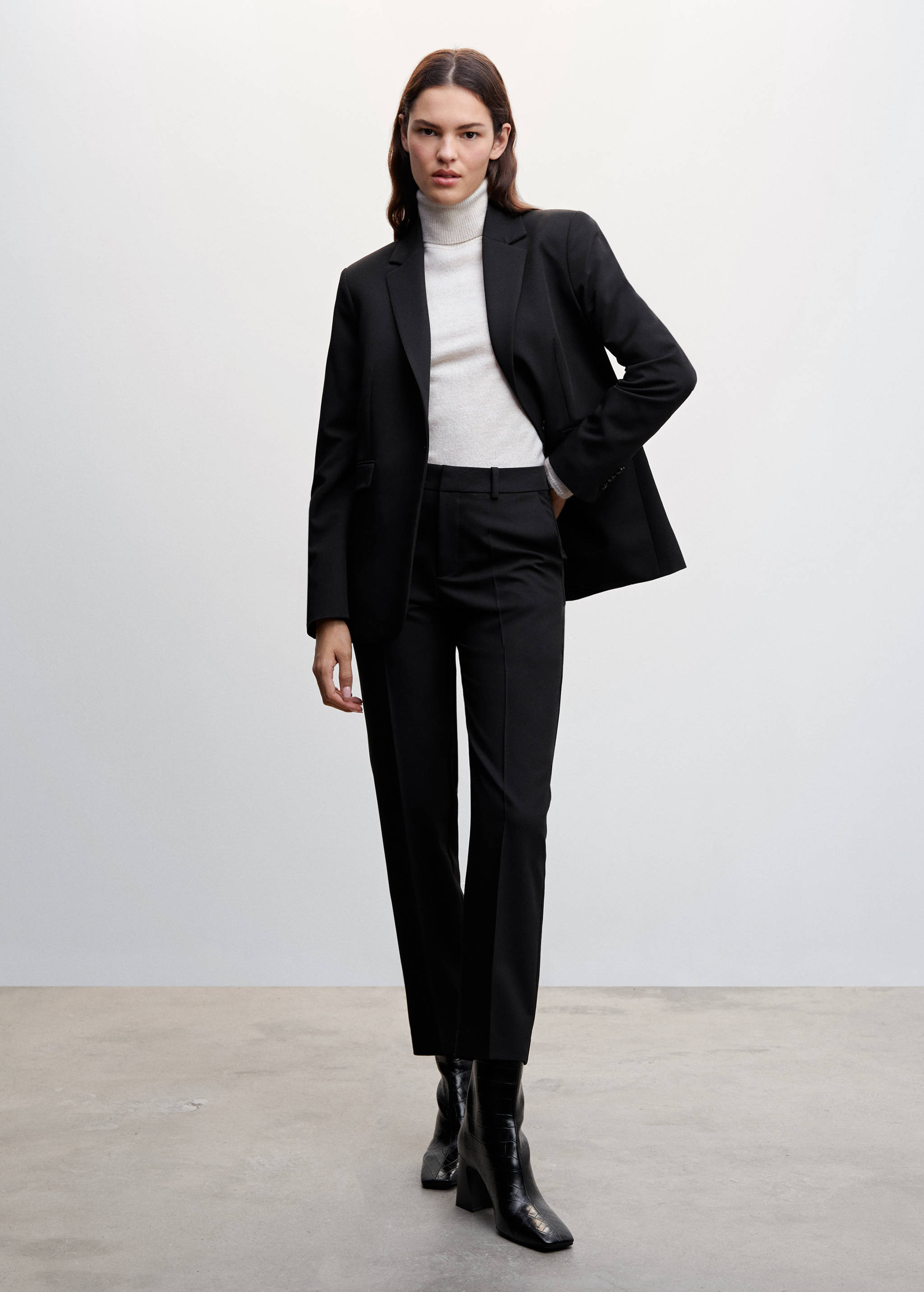 Fitted suit jacket - General plane