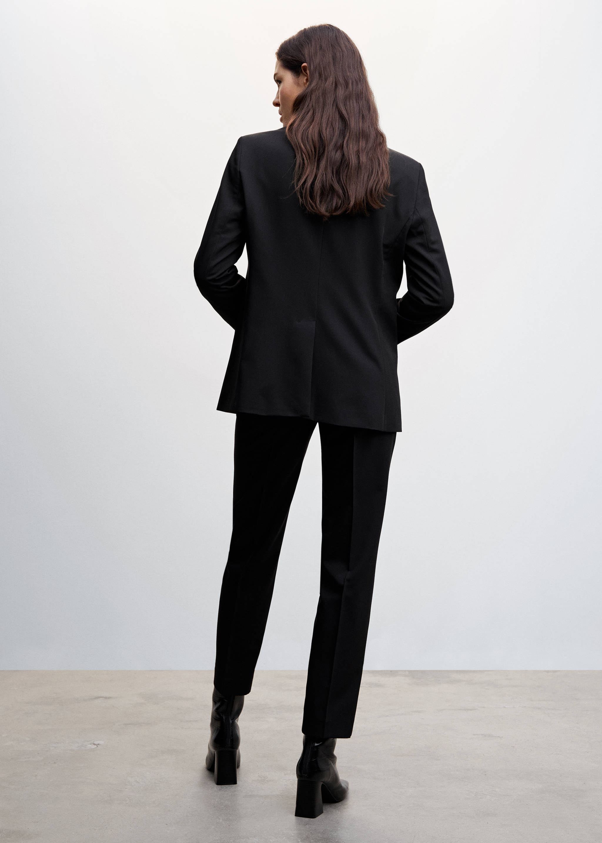 Fitted suit jacket - Reverse of the article