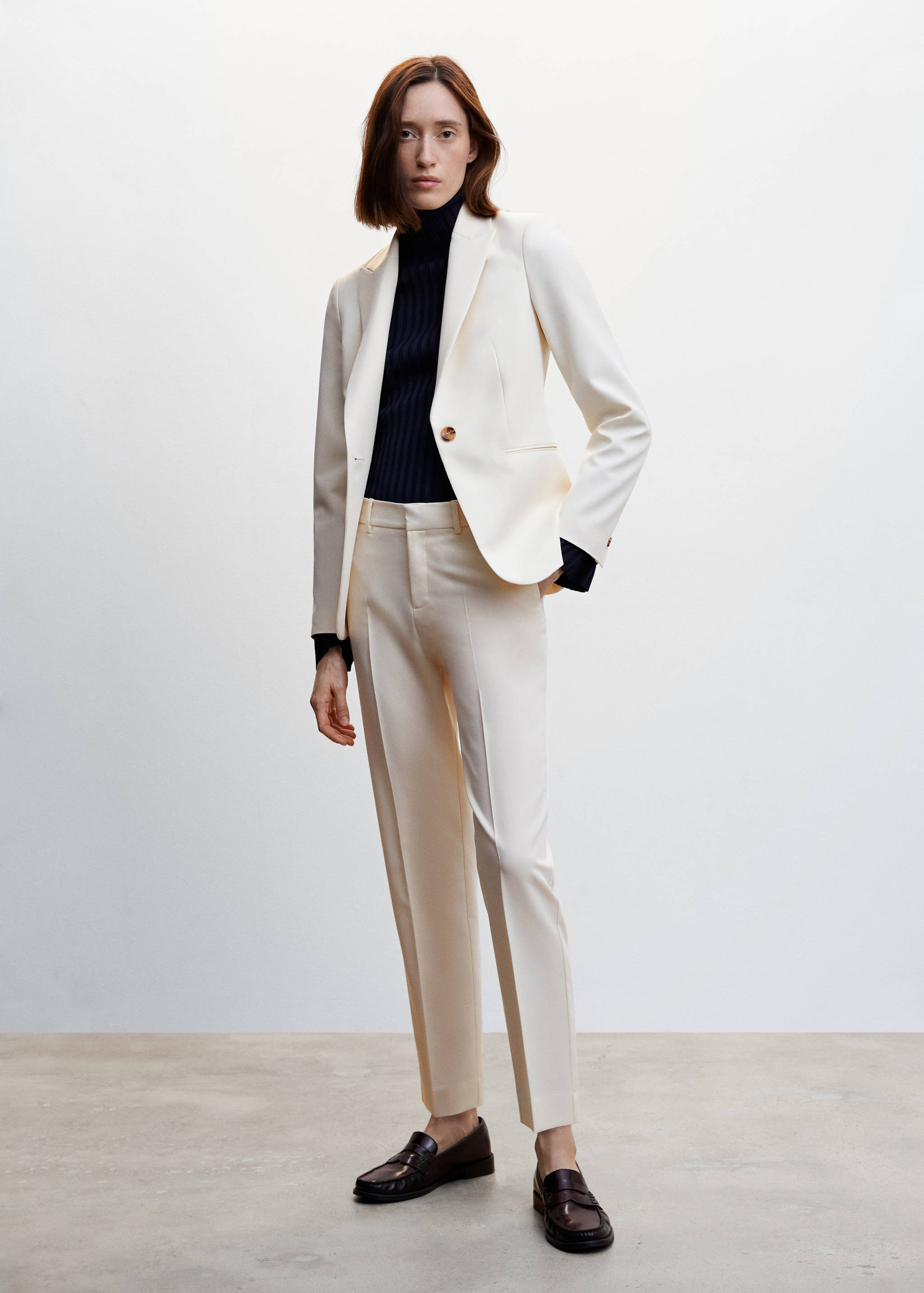 Straight suit trousers - General plane