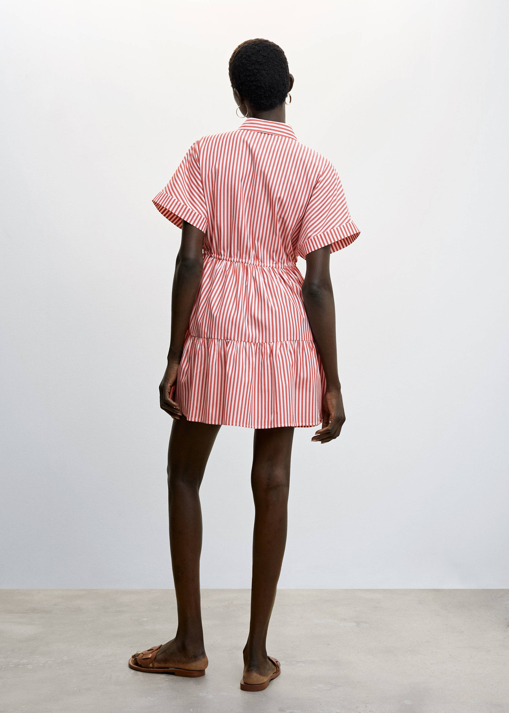 Robe rayée à volants - Verso de l’article