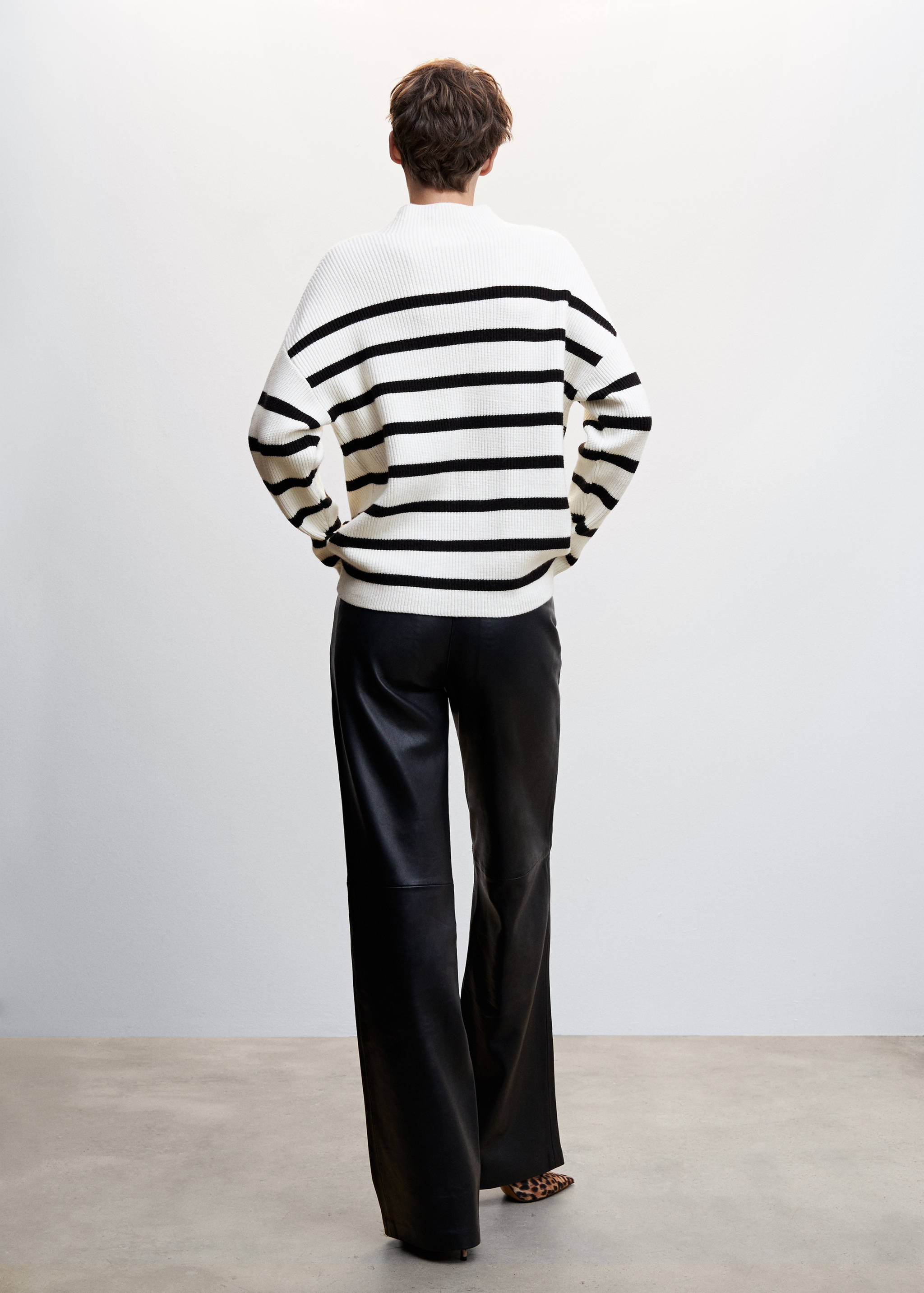 Perkins-neck rib-knit  sweater - Reverse of the article