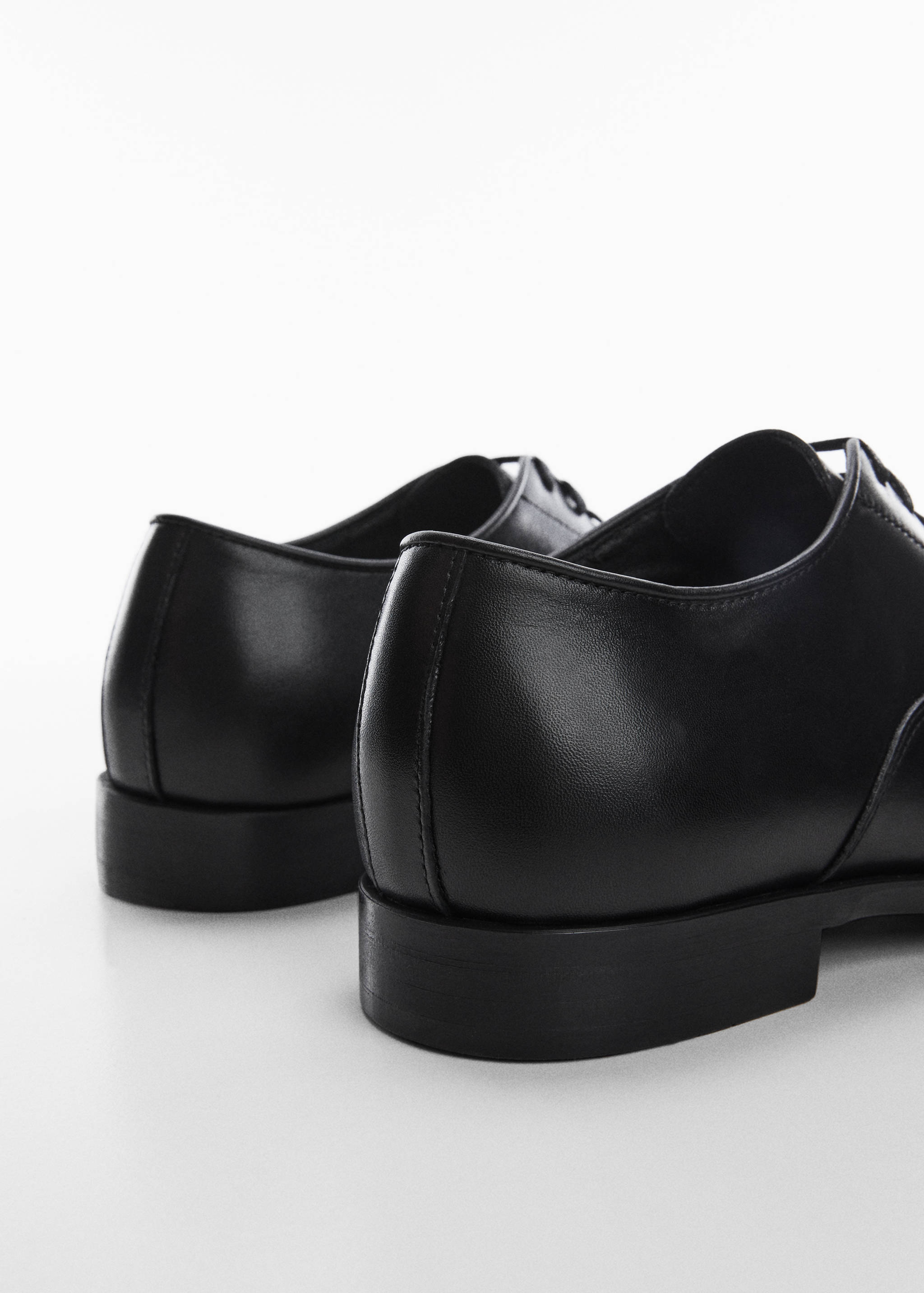 Костюмные туфли из кожи - Деталь изделия 2