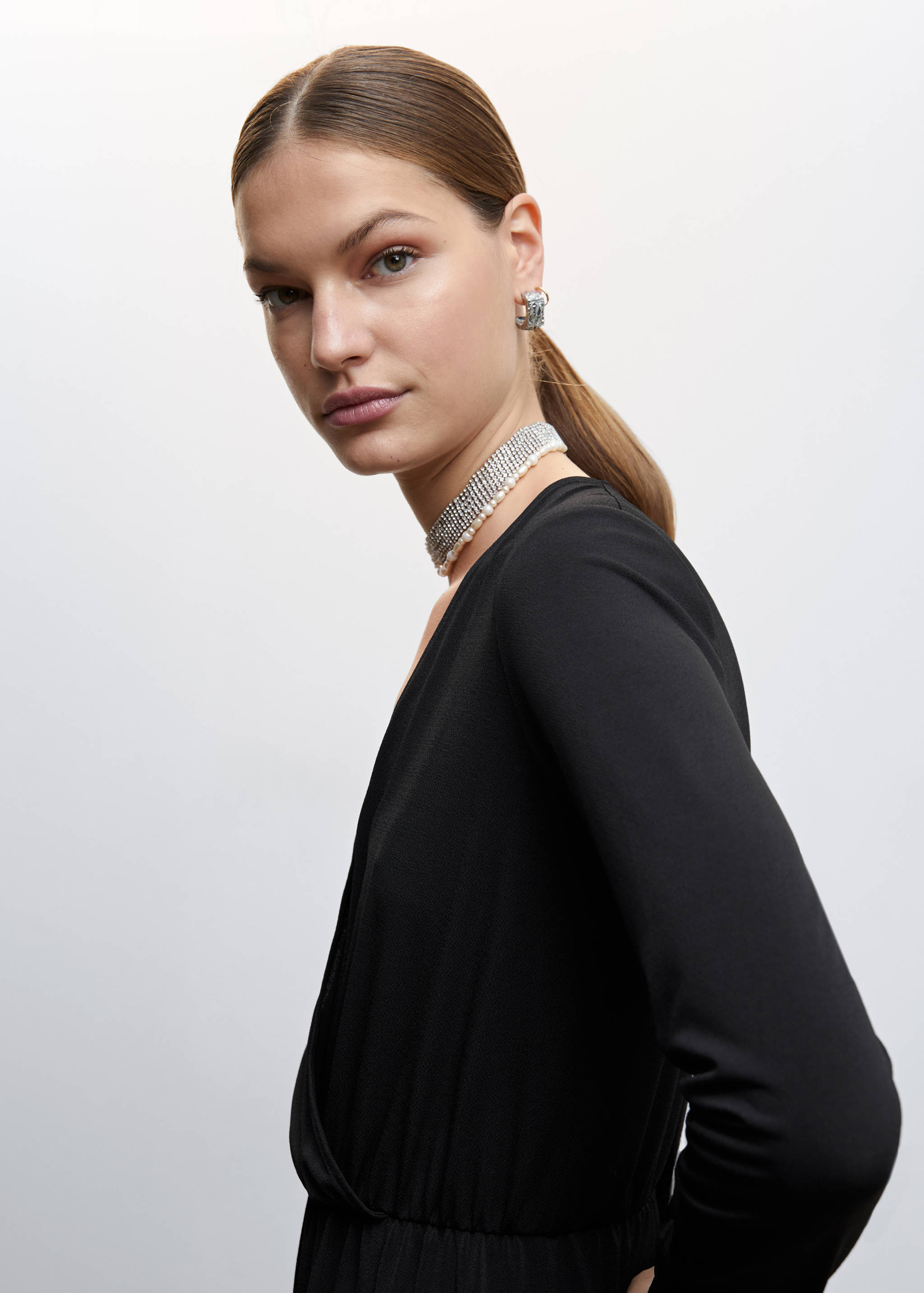 Wrap neckline dress - Details of the article 6