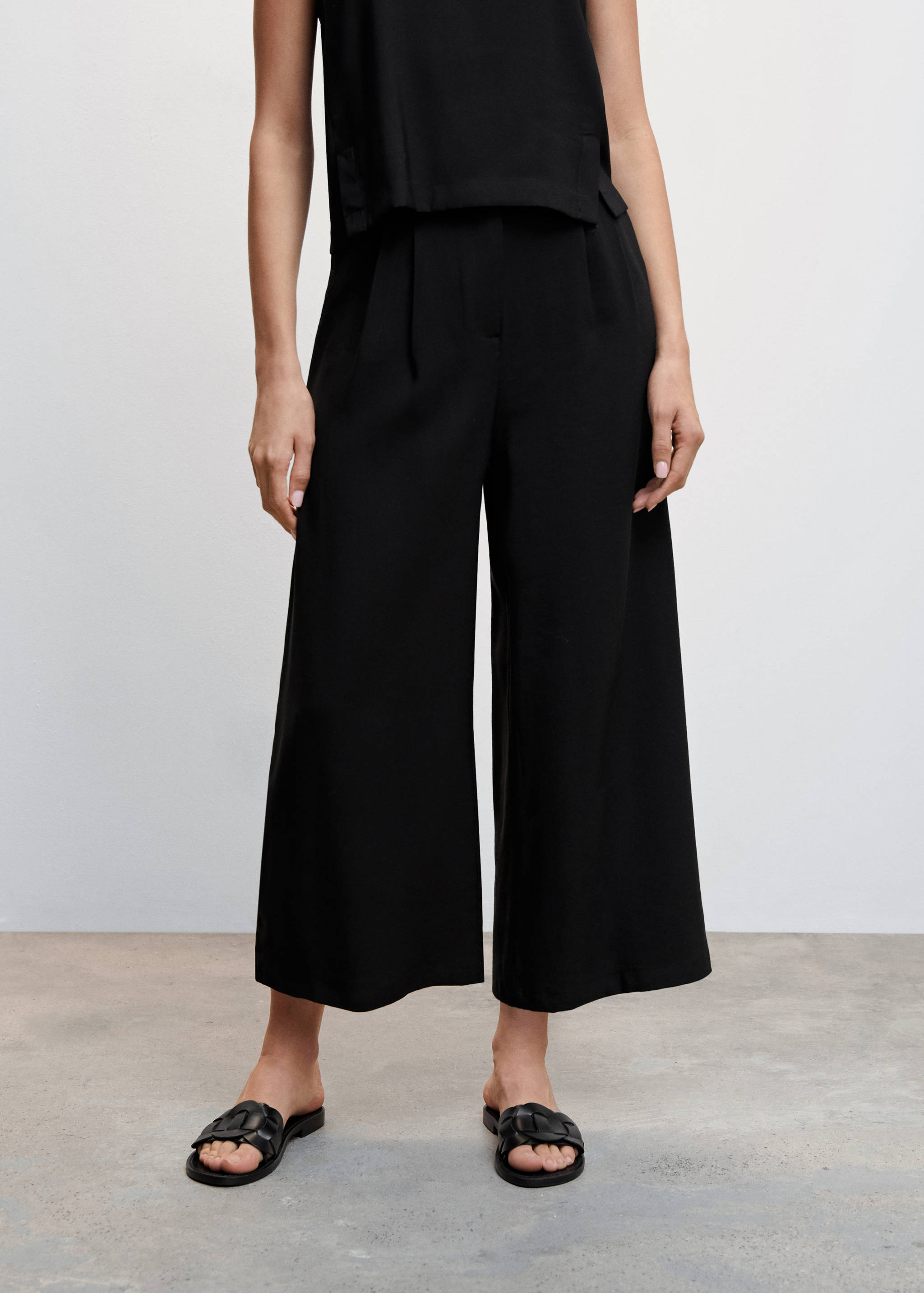 Pleated culottes trousers - Medium plane