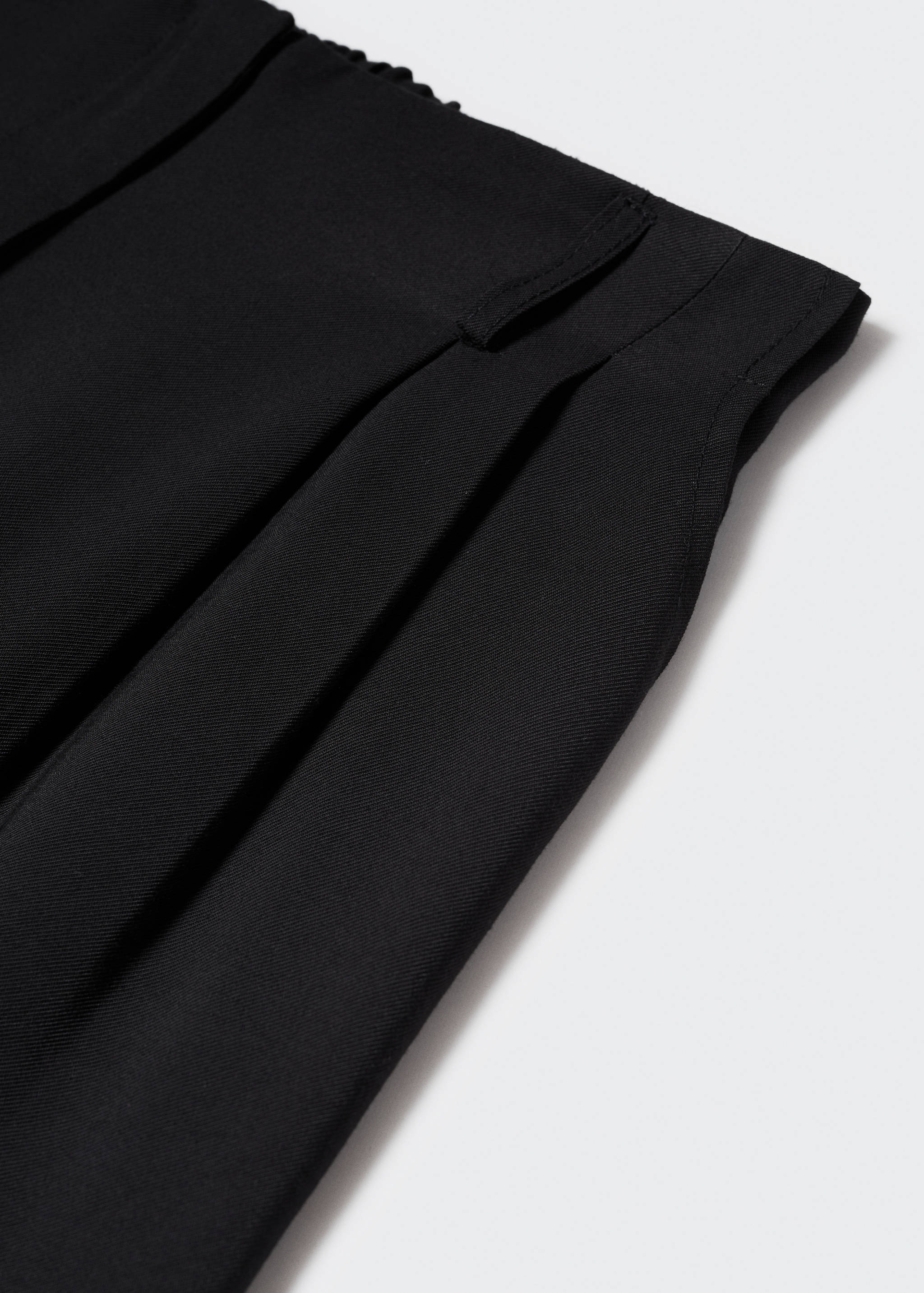 Pleated culottes trousers - Details of the article 8