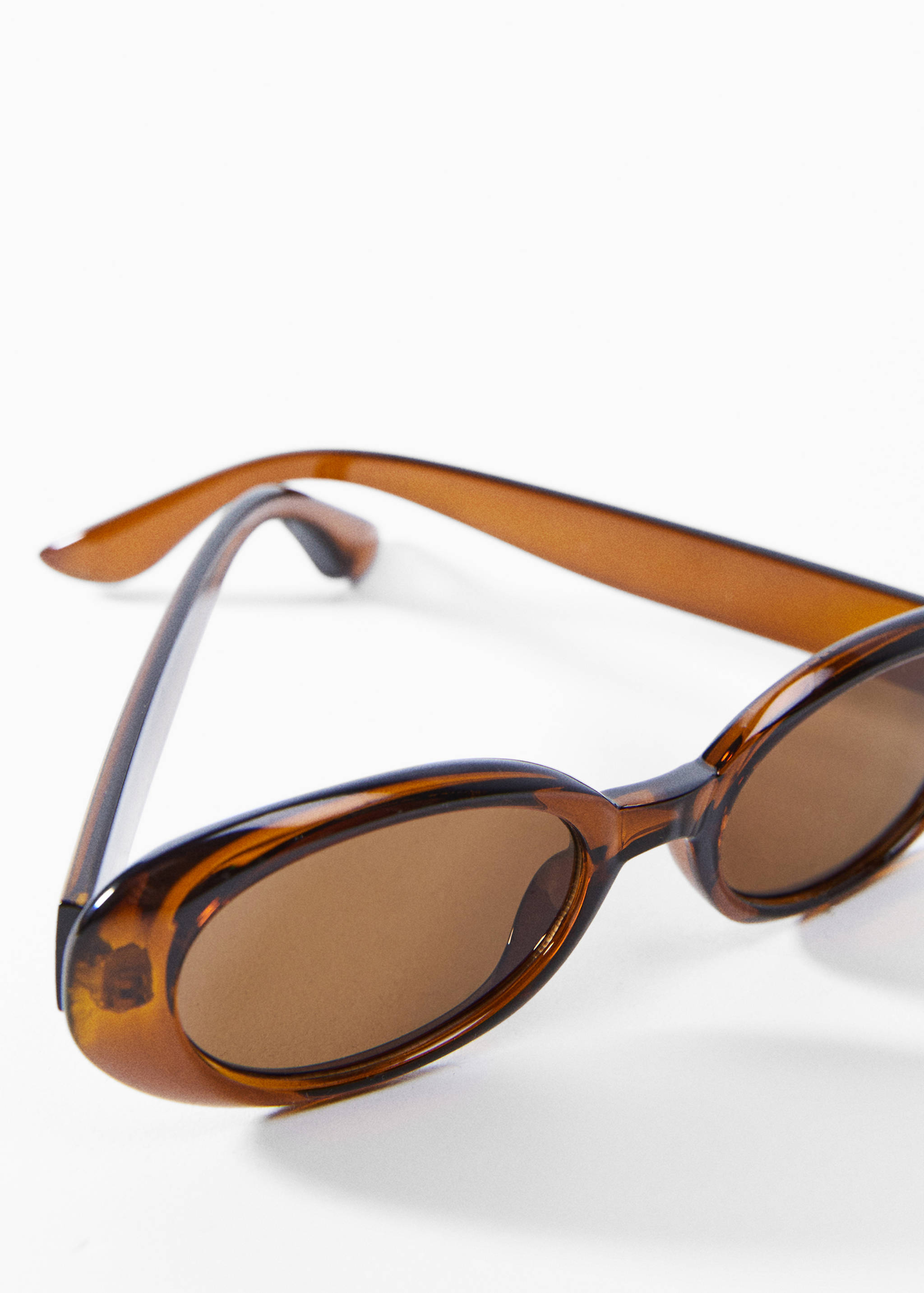 Oval sunglasses - Details of the article 5