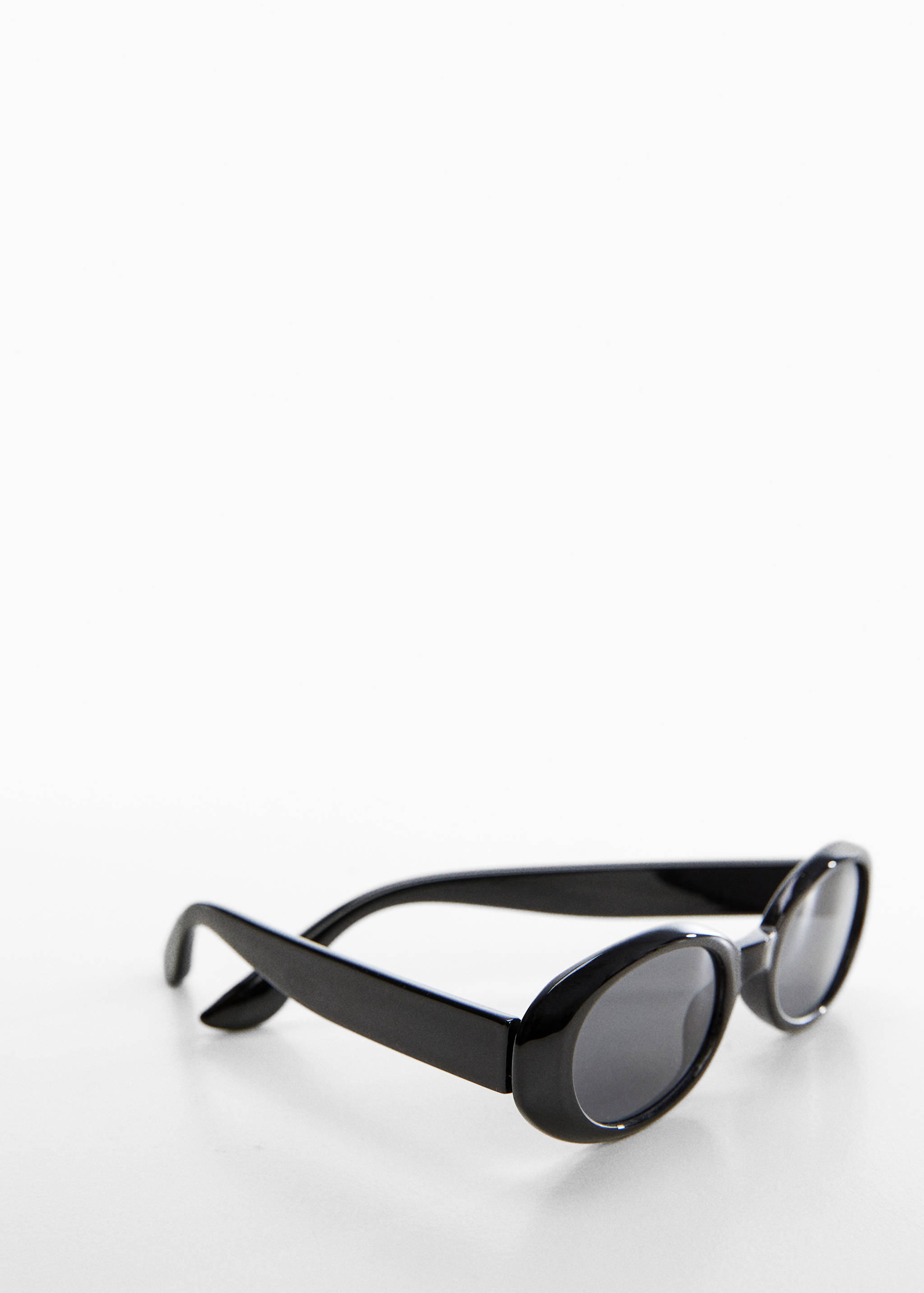 Oval sunglasses - Details of the article 1