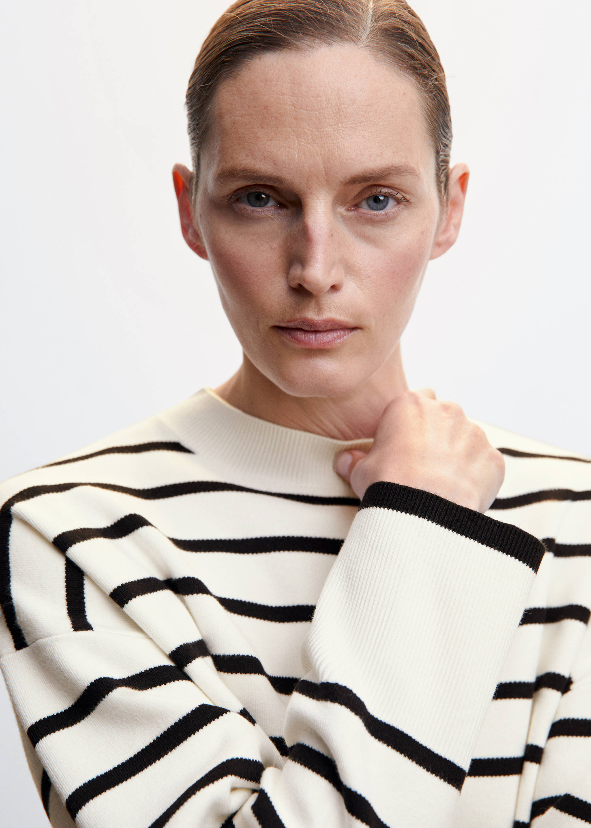 Oversized striped sweater - Details of the article 1