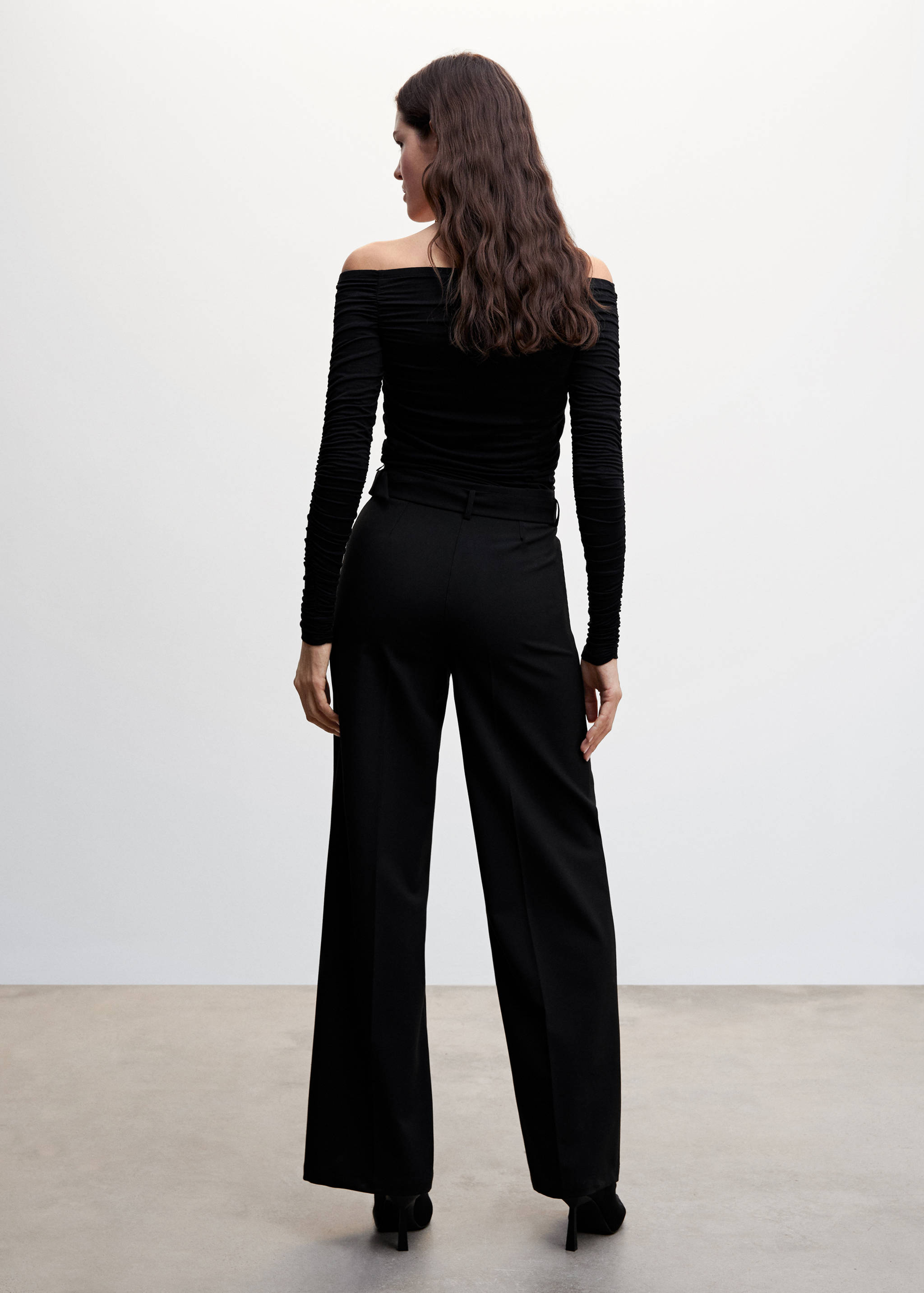 Belt straight-fit trousers - Reverse of the article