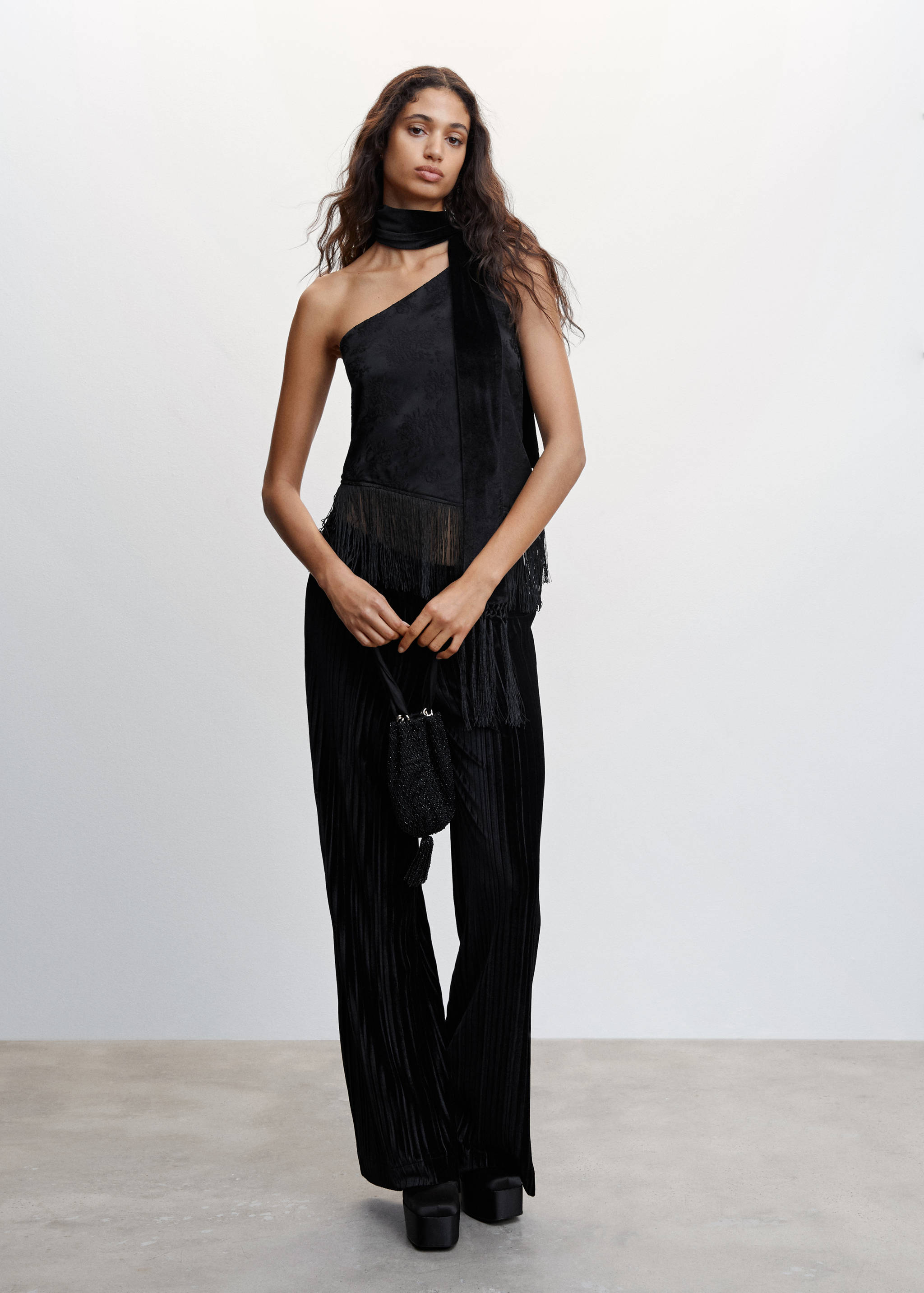 Fringed hem top - General plane