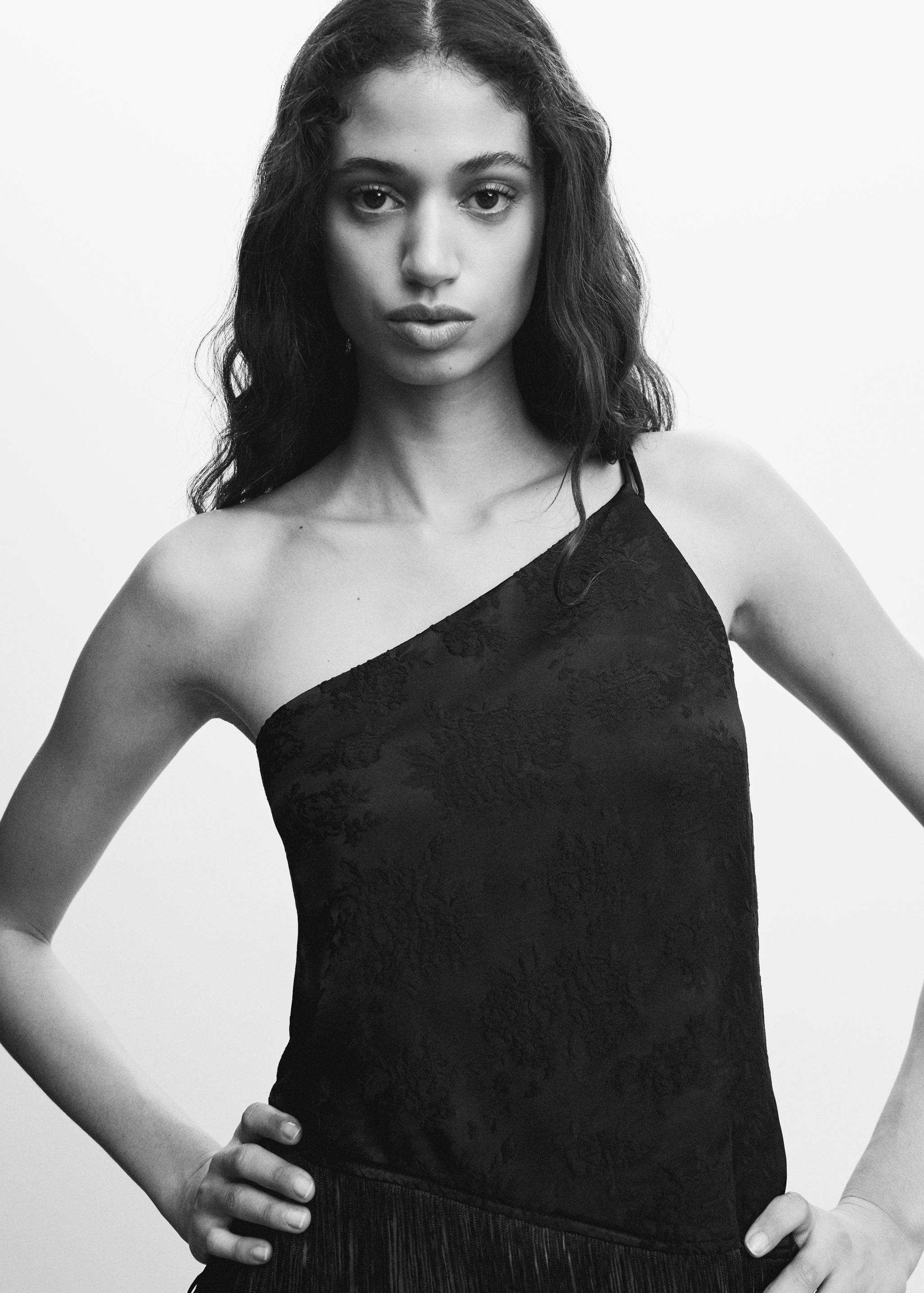 Fringed hem top - Details of the article 6