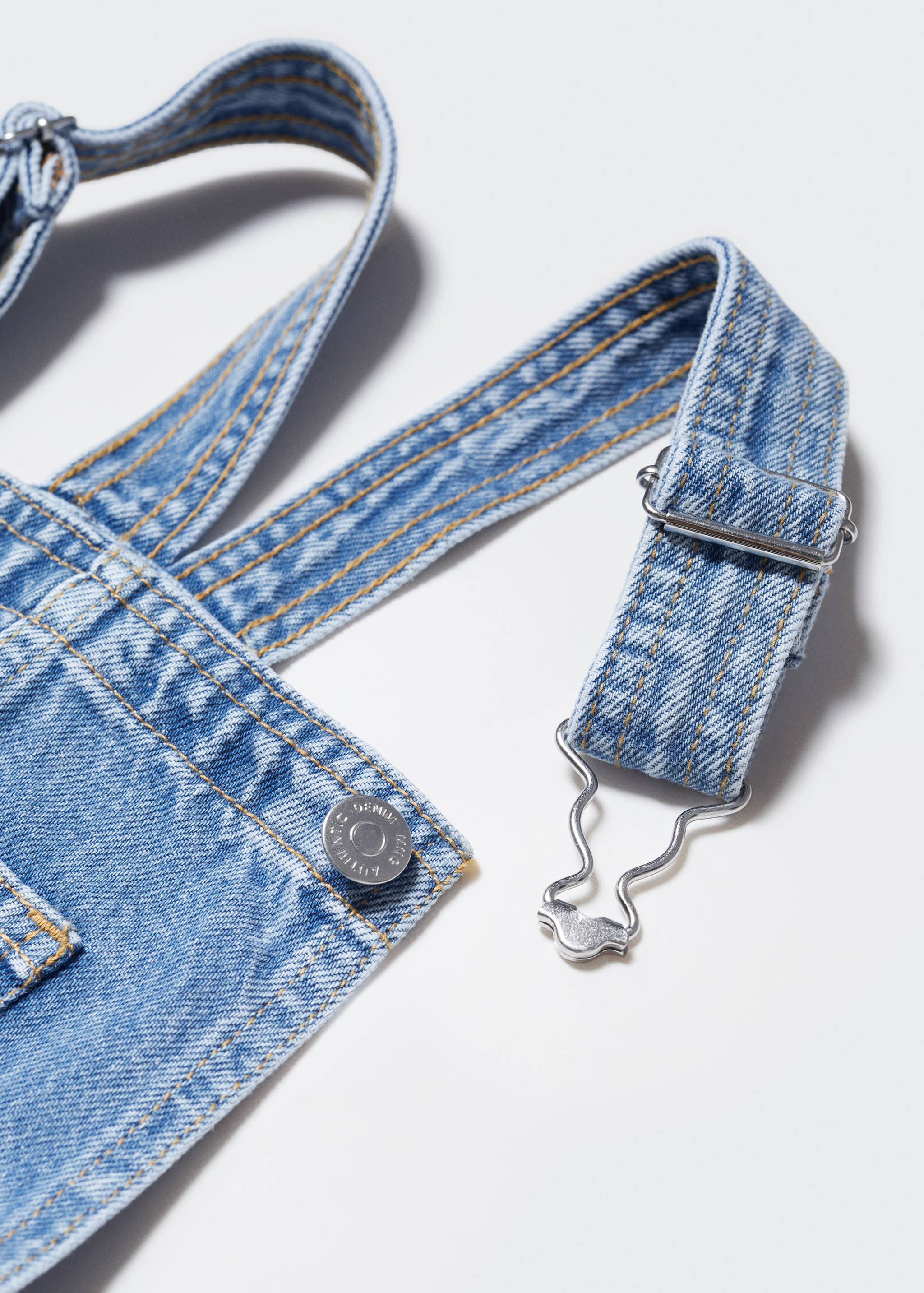Pocket denim pinafore dress - Details of the article 8