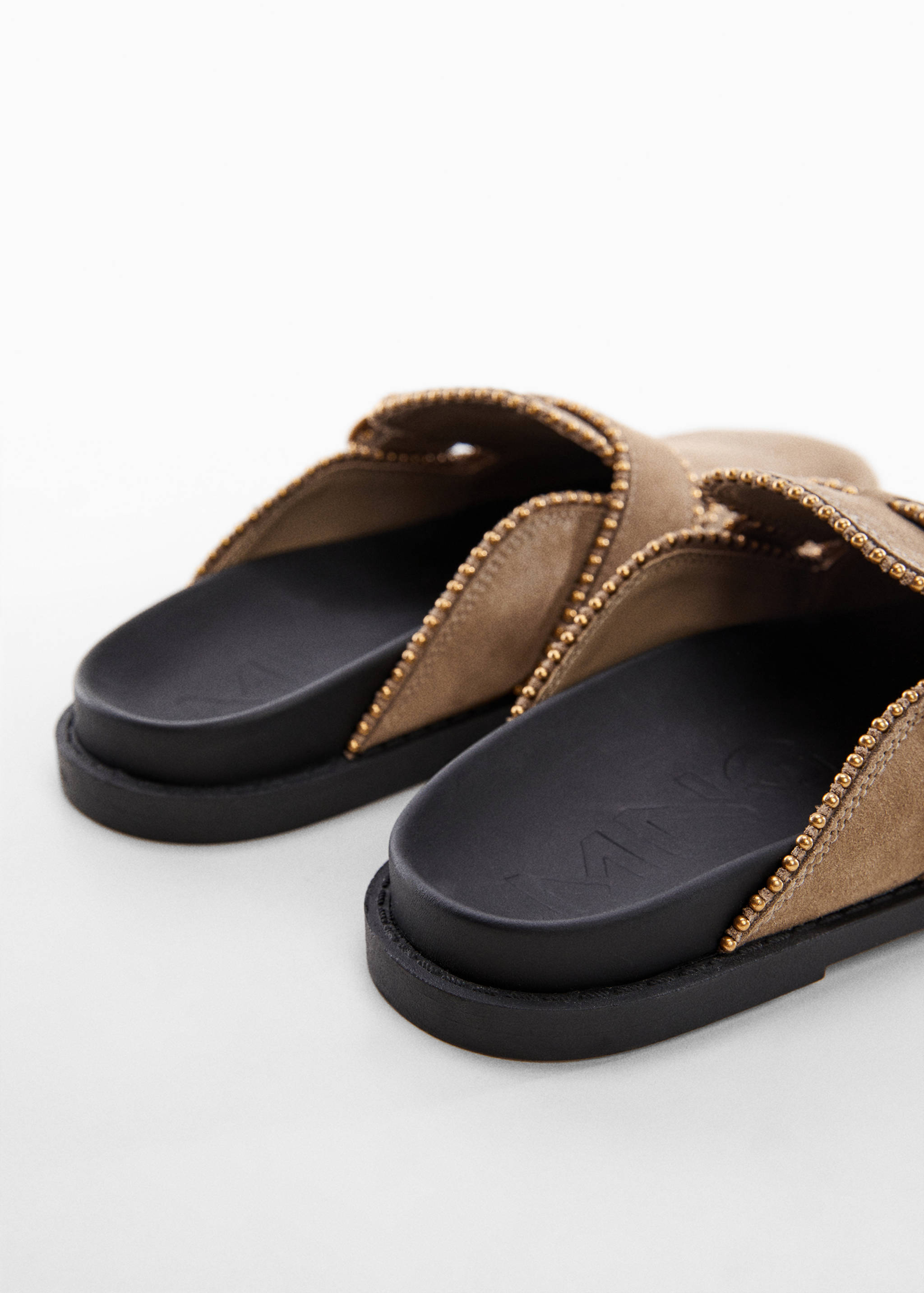 Sabots cloutés cuir - Détail de l'article 1