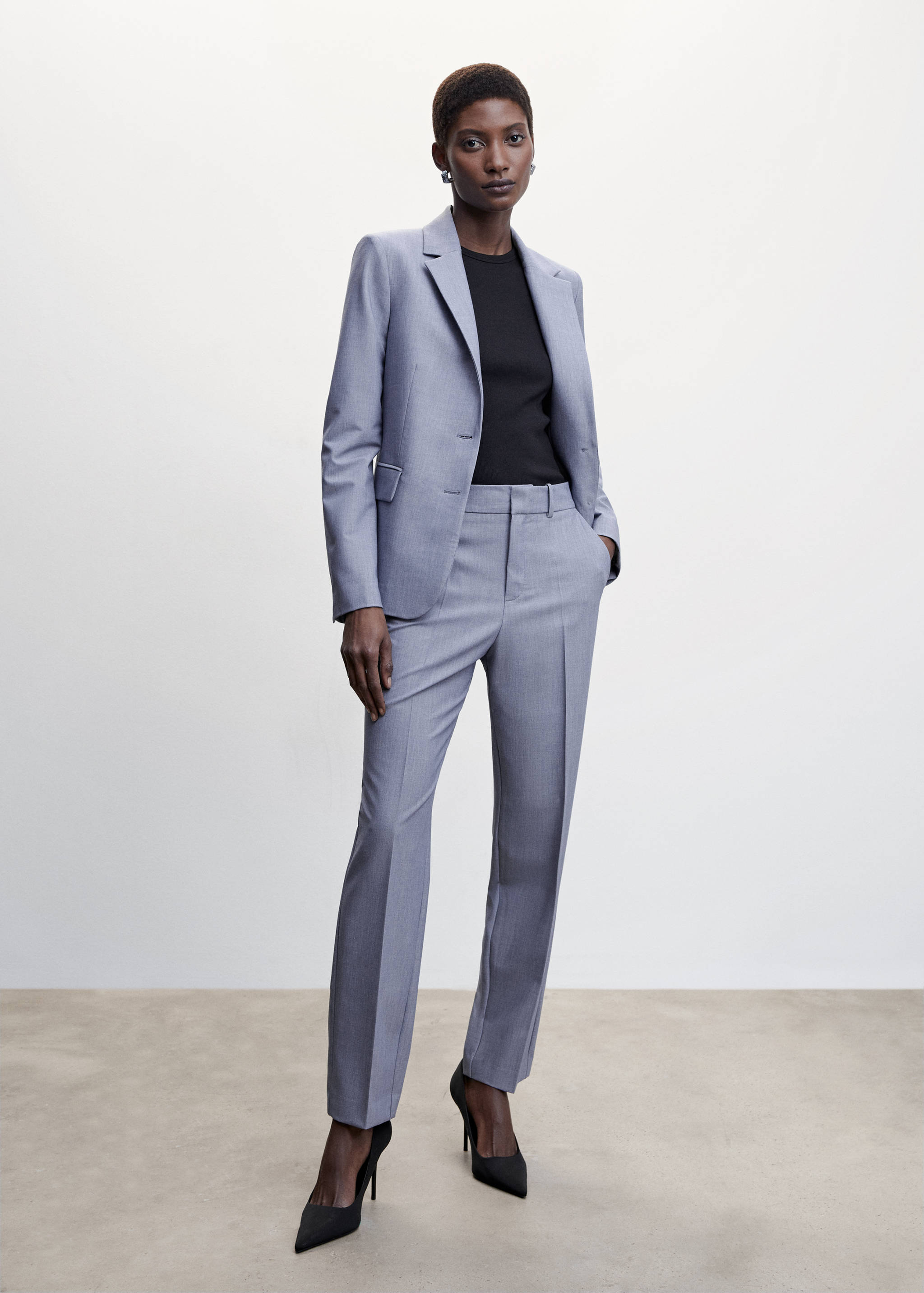 Straight suit trousers - General plane