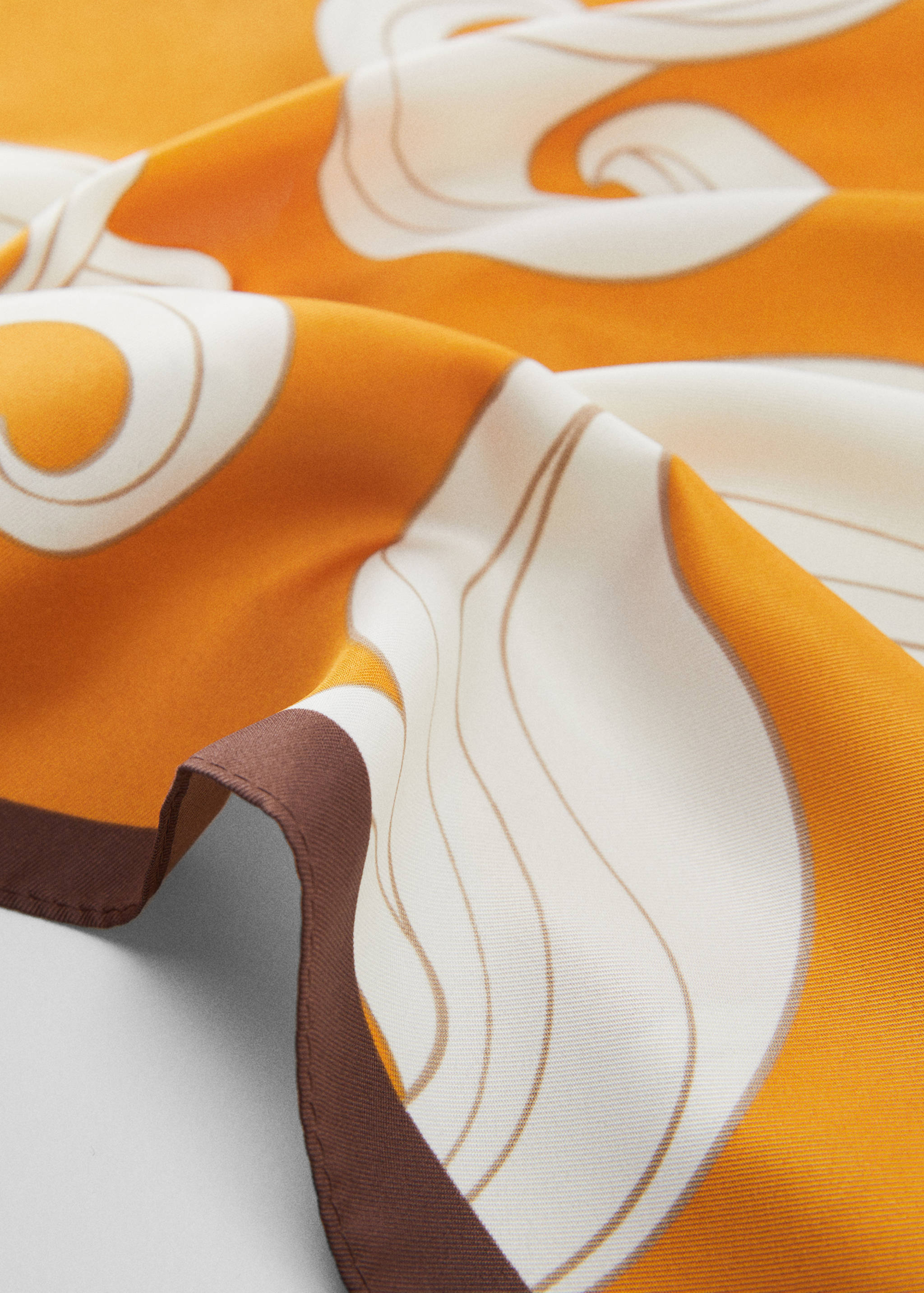 Pañuelo estampado - Detalle del artículo 1