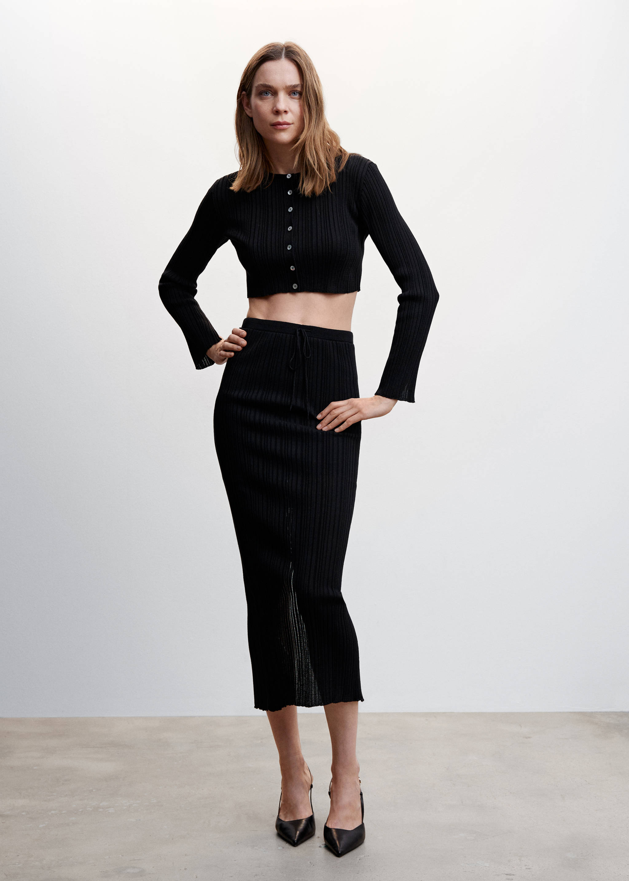 Ribbed midi skirt - General plane