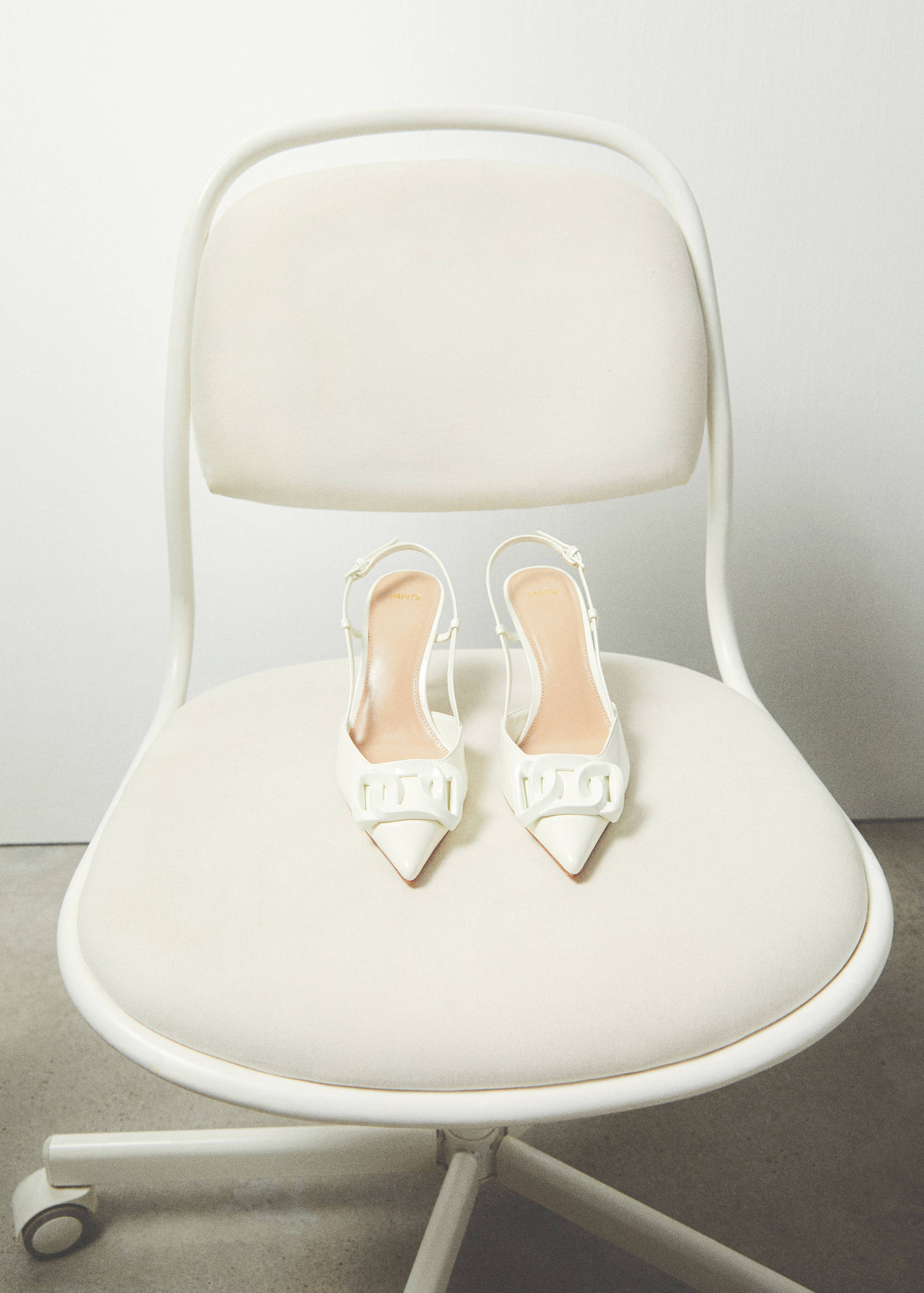 حذاء بكعب عالي مكشوف  - تفاصيل المنتج 7