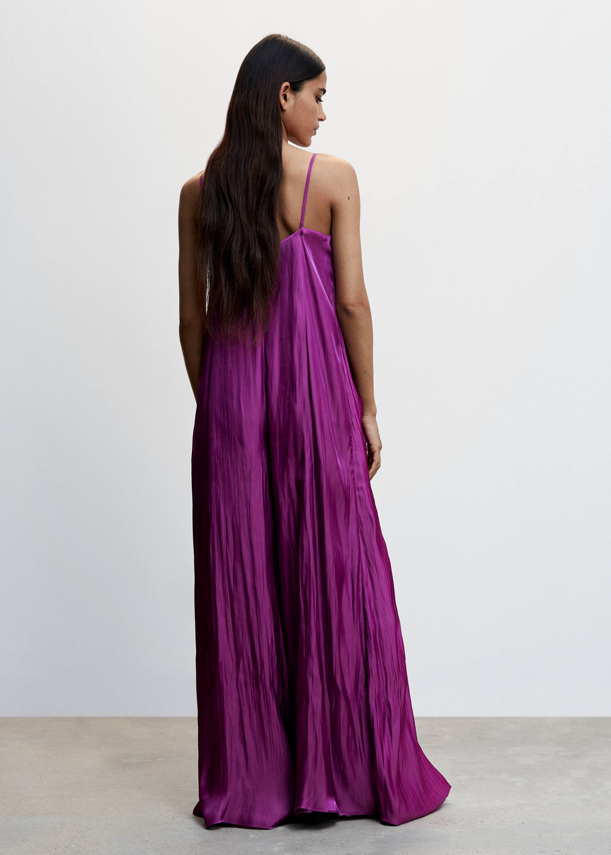 Satin-finish overall with opening - Reverse of the article