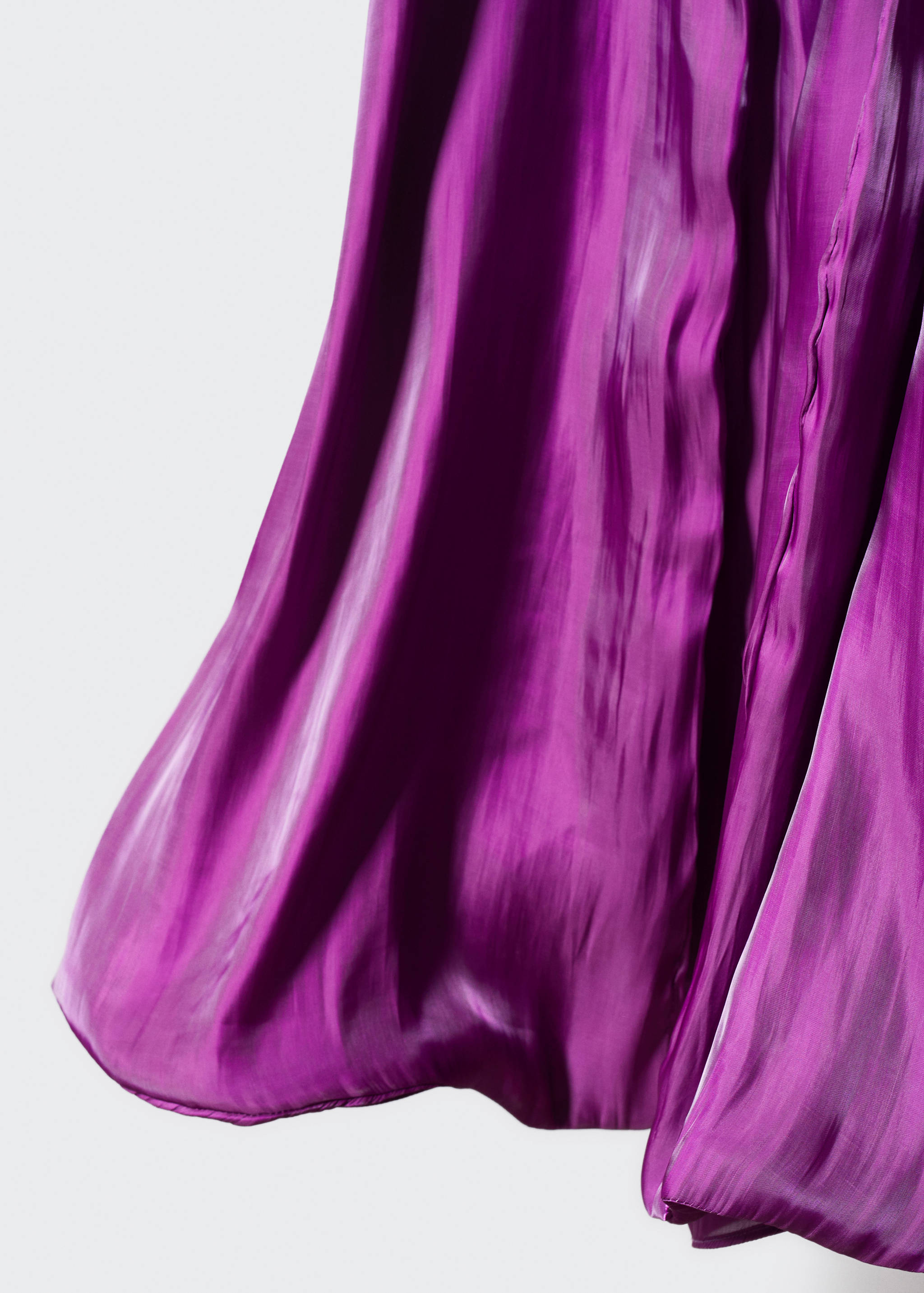 Satin-finish overall with opening - Details of the article 8