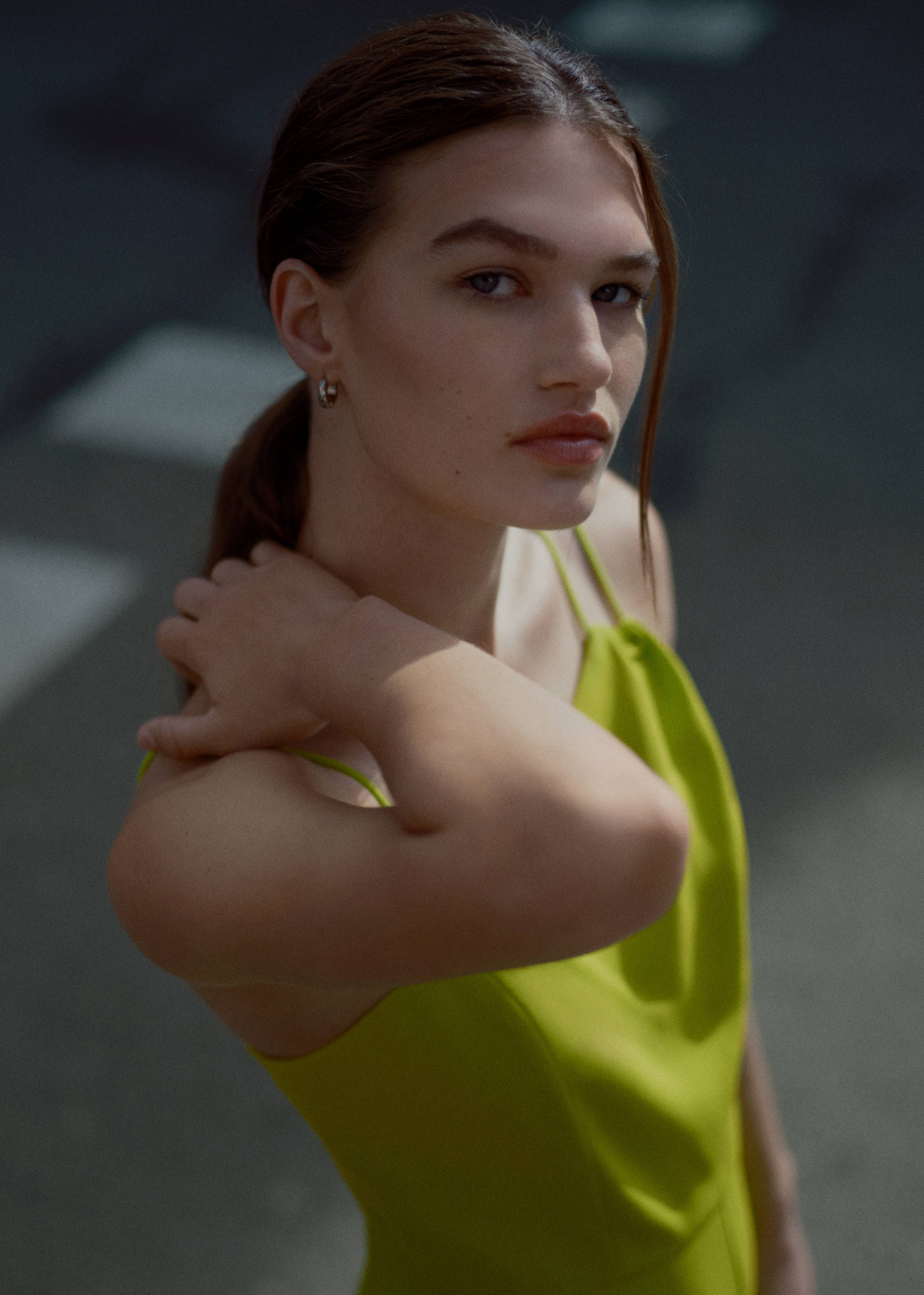 Asymmetric long jumpsuit - Details of the article 7