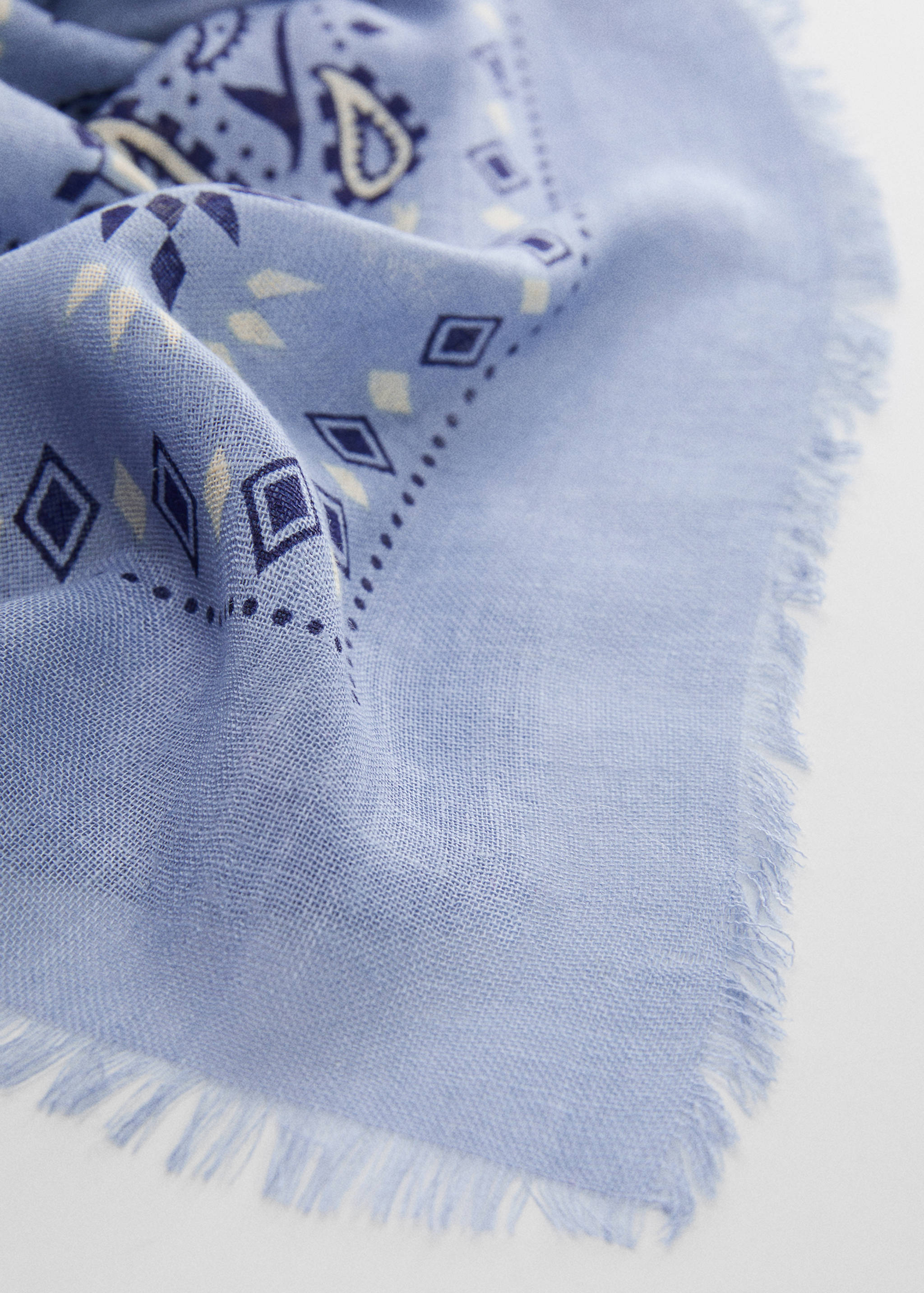 Foulard lin mélangé - Plan moyen