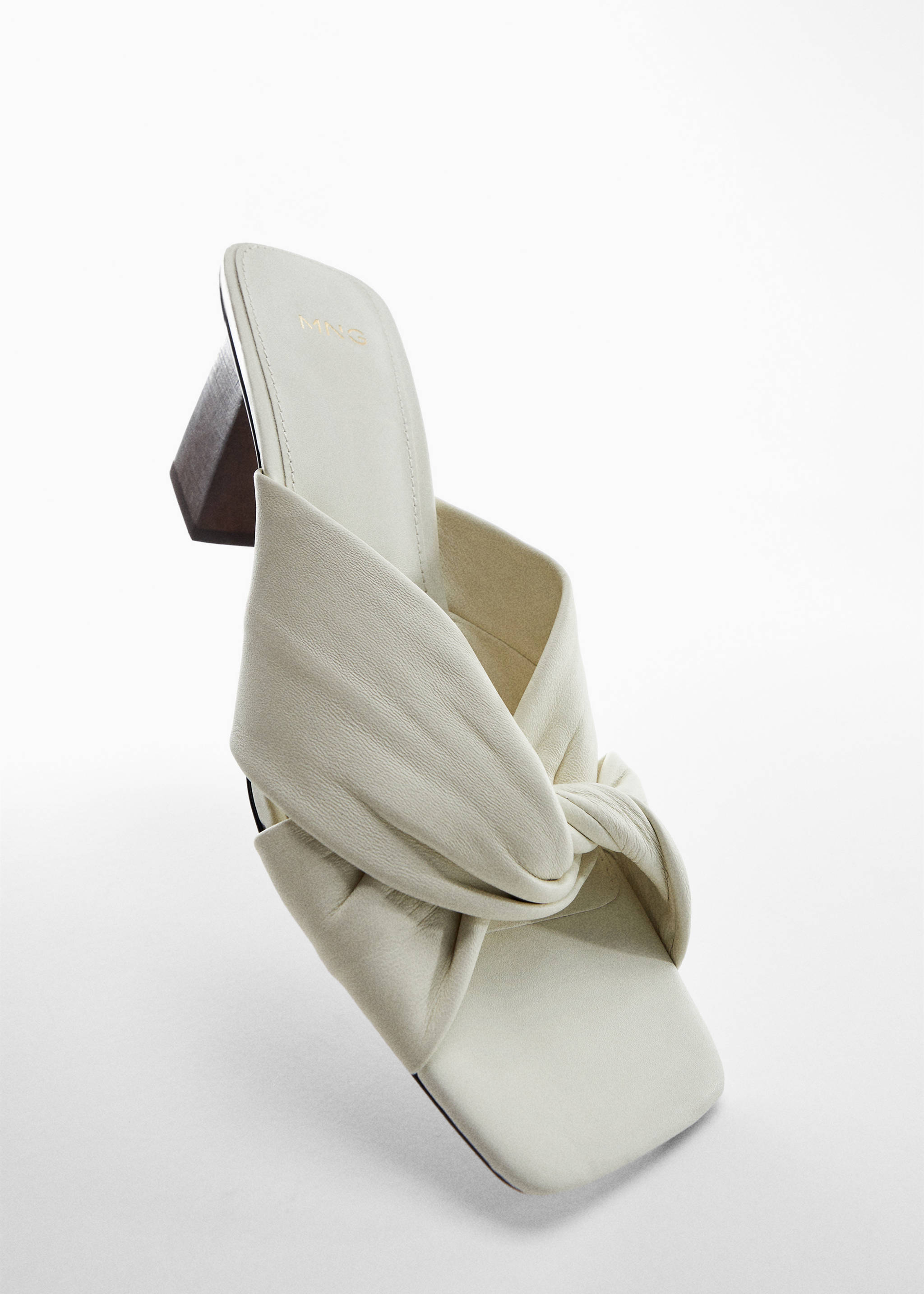 Sandales croisées cuir - Détail de l'article 5