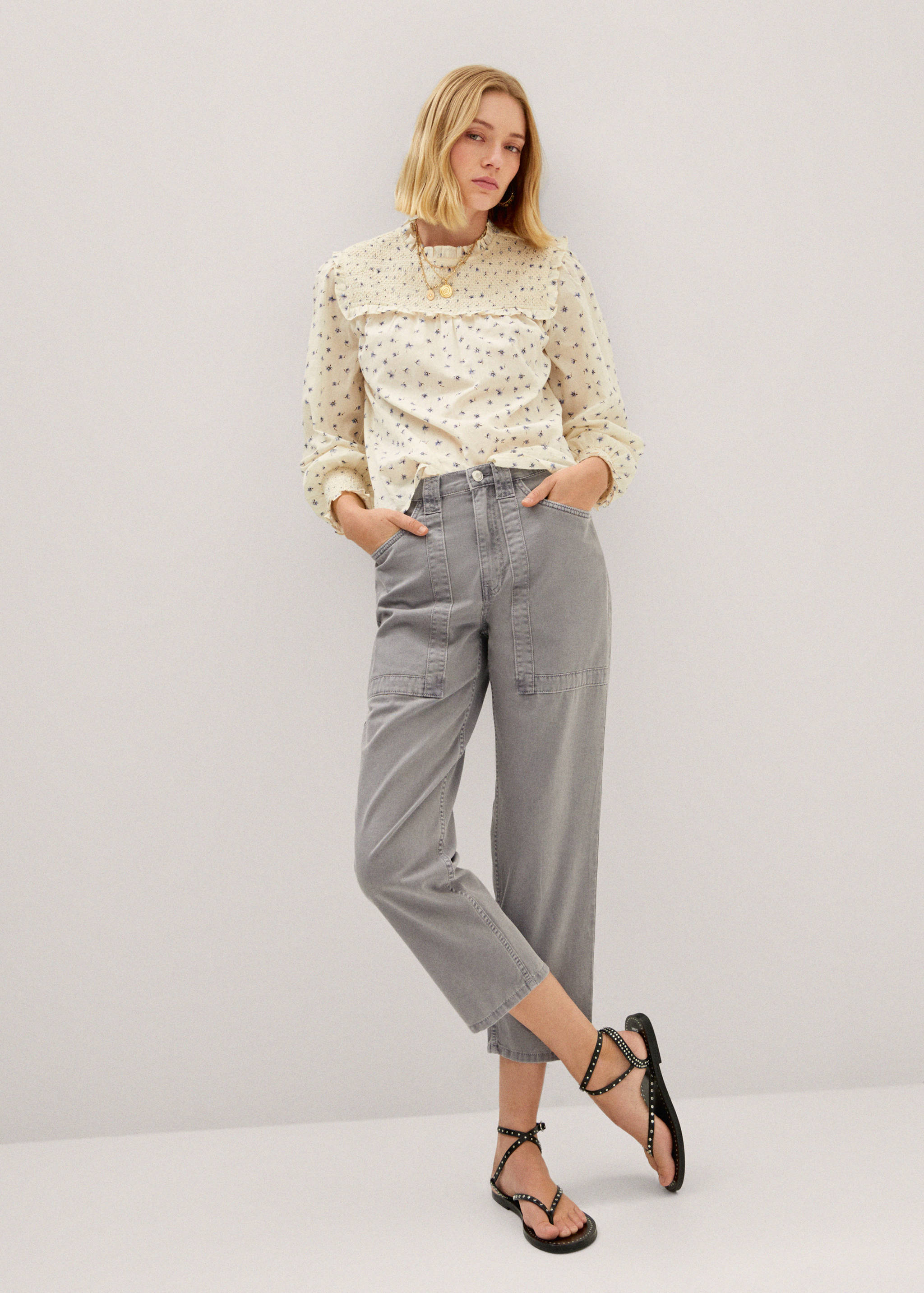 High-waist slouchy jeans - General plane