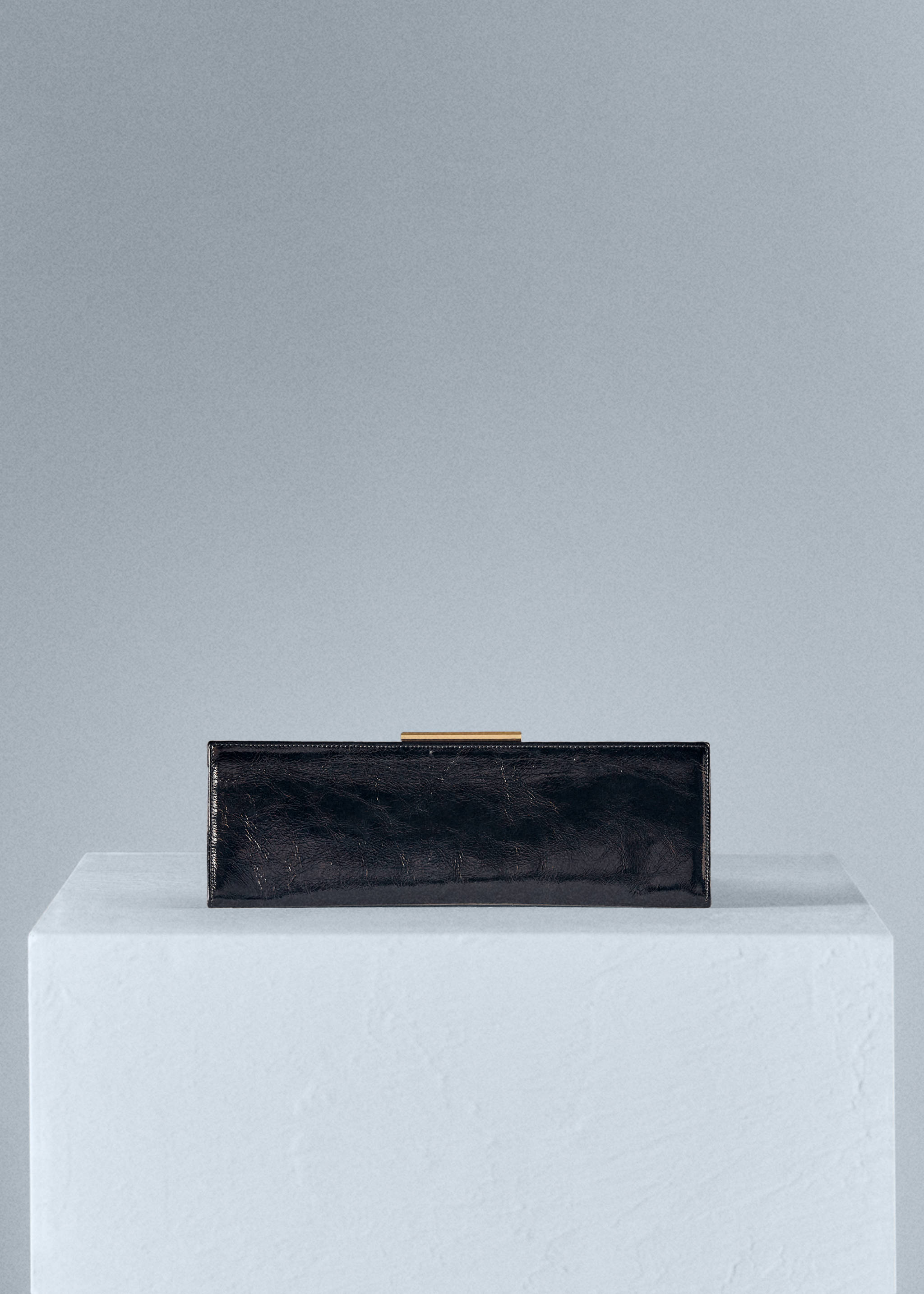 Leather clutch bag - Article without model
