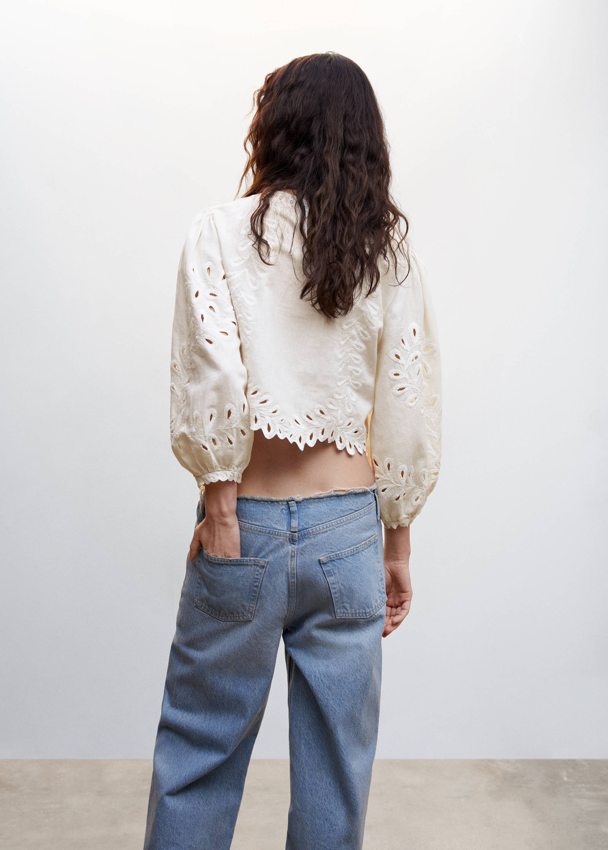 Openwork embroidered blouse - Reverse of the article